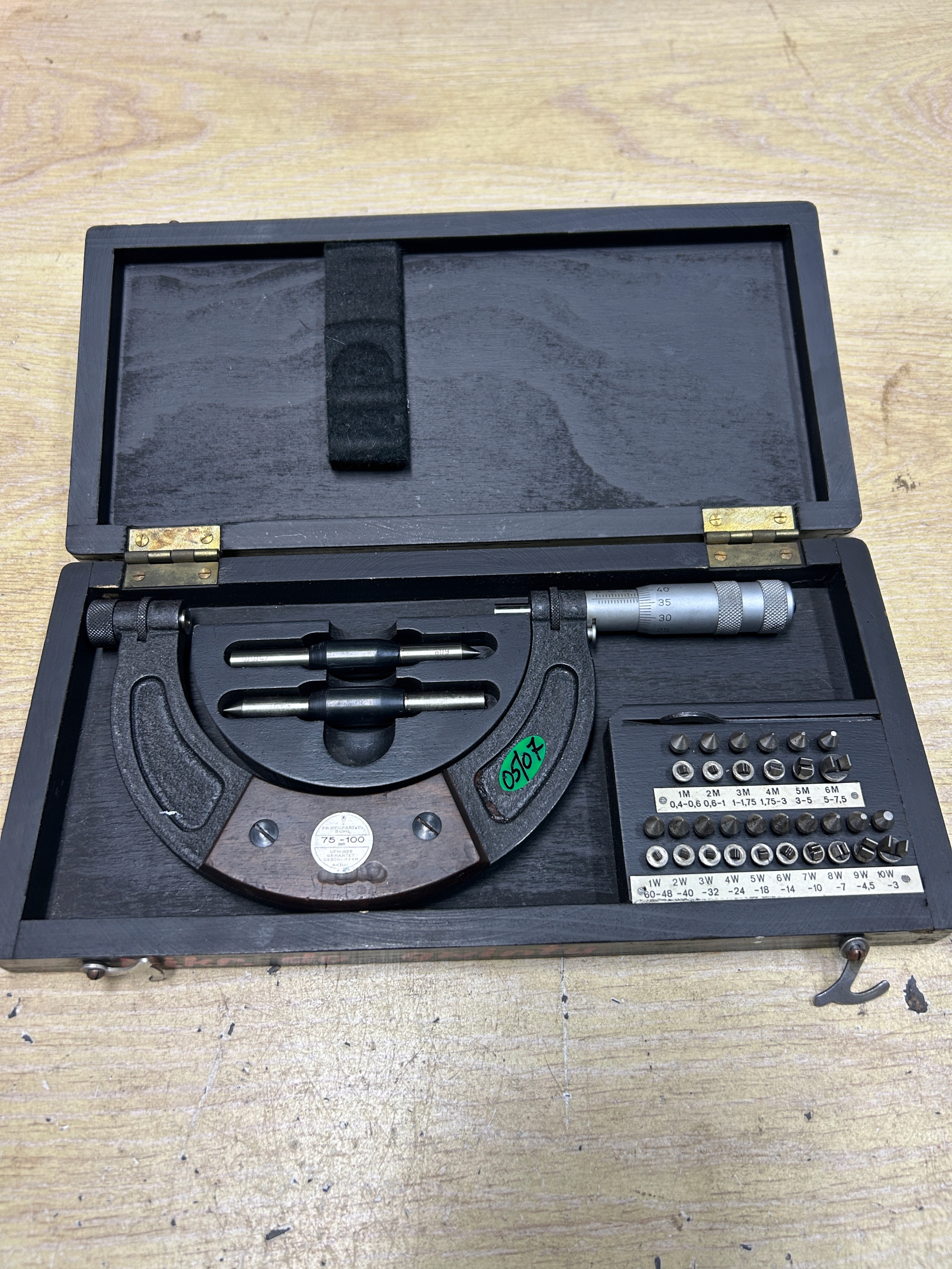 Mikromierz mikrometr do gwintów MMGe 75-100