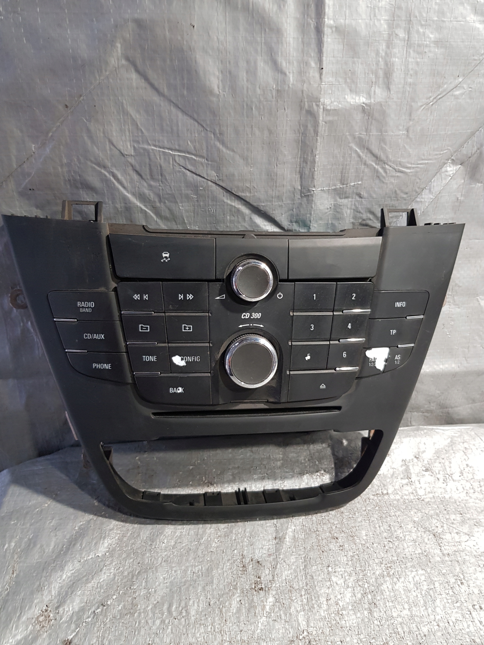 Panel radia klimatizaci Opel INSIGNIA A OE 13273252