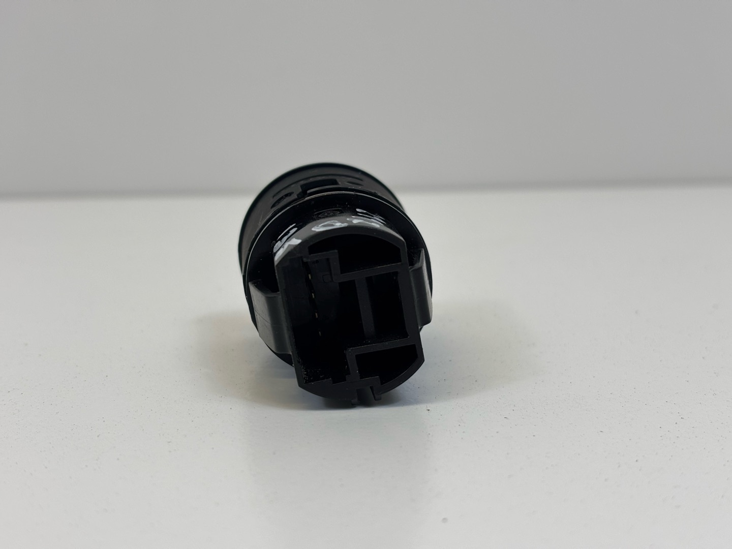button zaplonu Start / Stop Renault Megane 4 2018 E27937