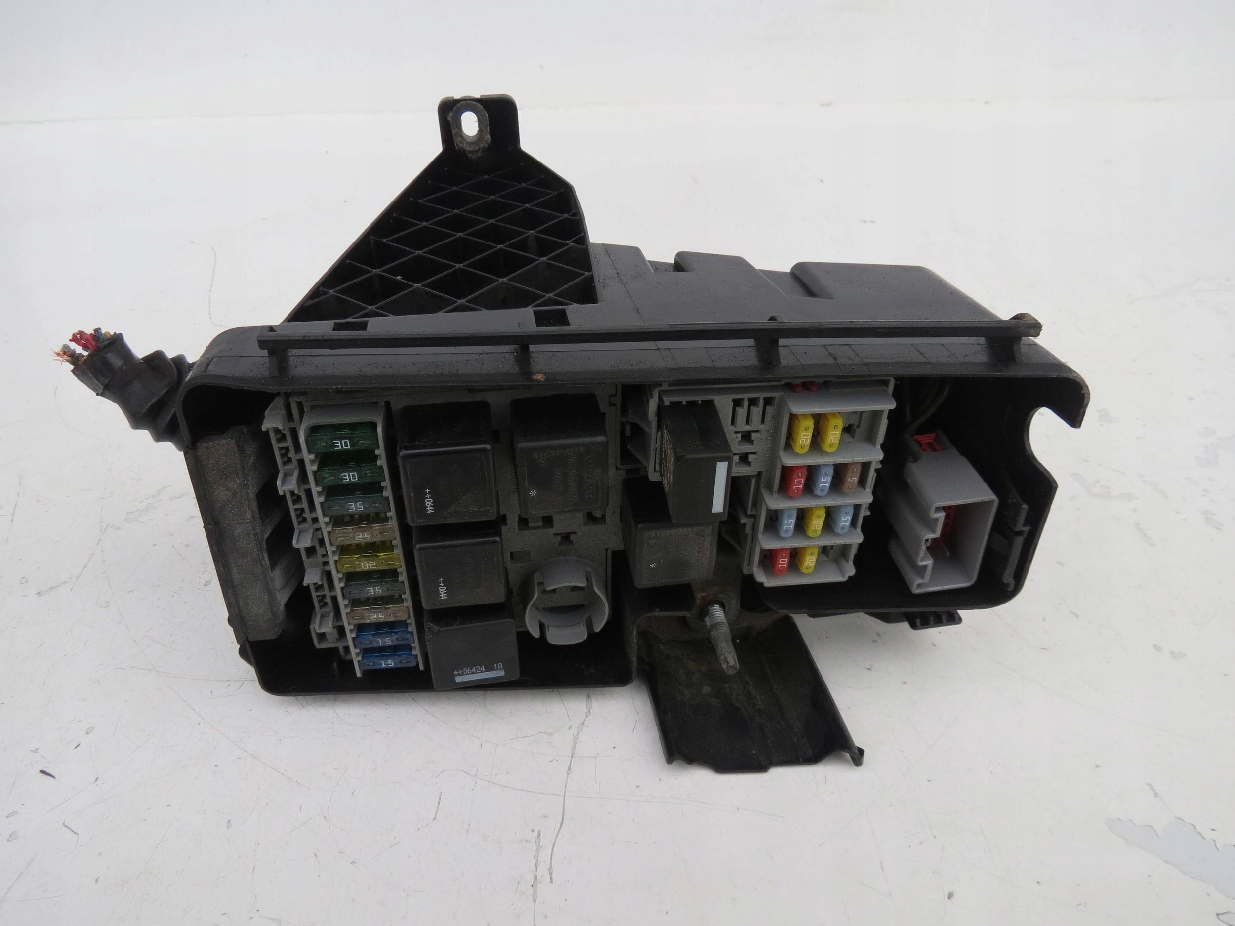 Module fusibles VOLVO XC90 4.4 V8 2007r 30797010