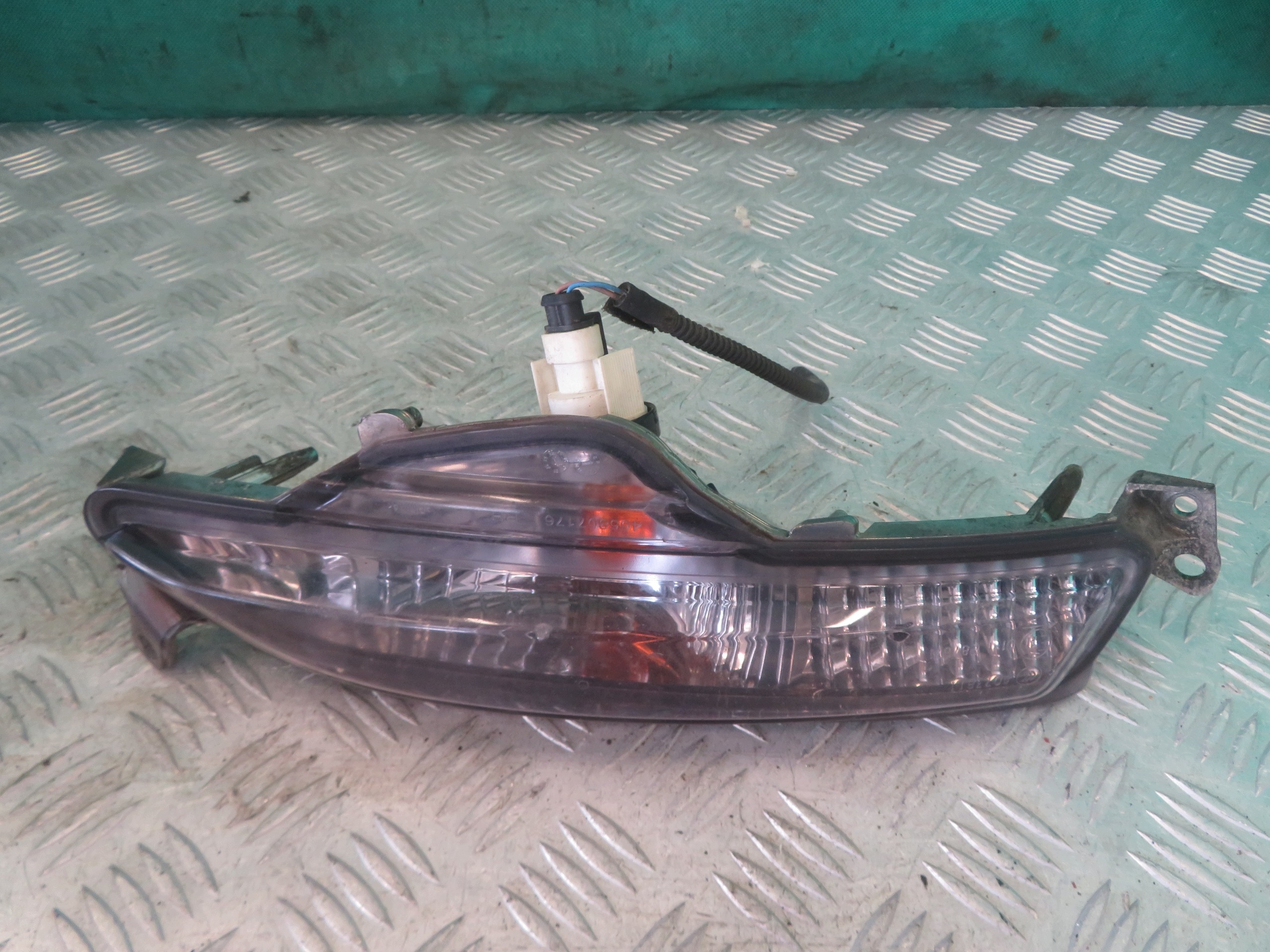 indicator right front IVECO DAILY 21R 465809999