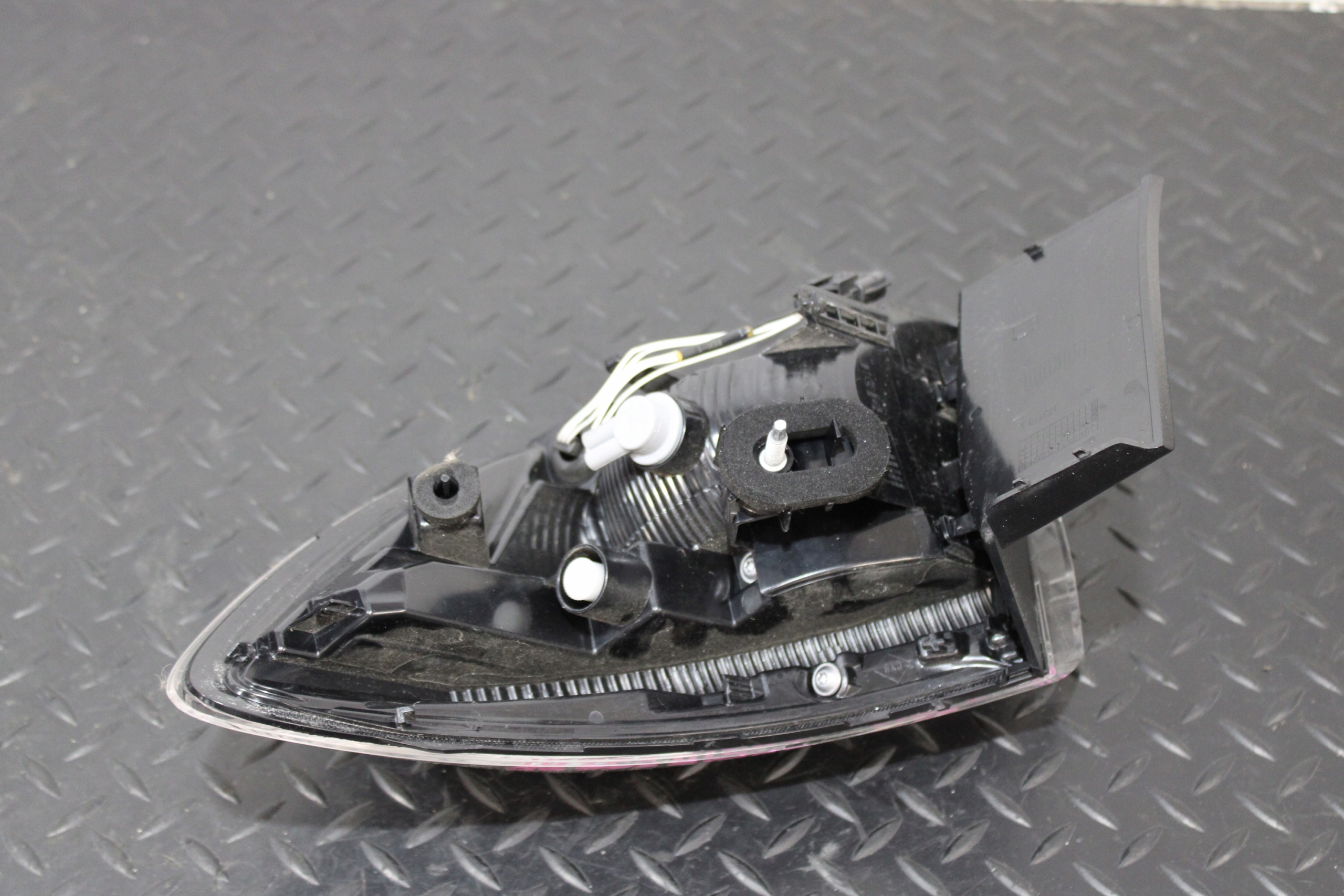 light left rear part left rear RENAULT CLIO V 5 LIFT 265558726R