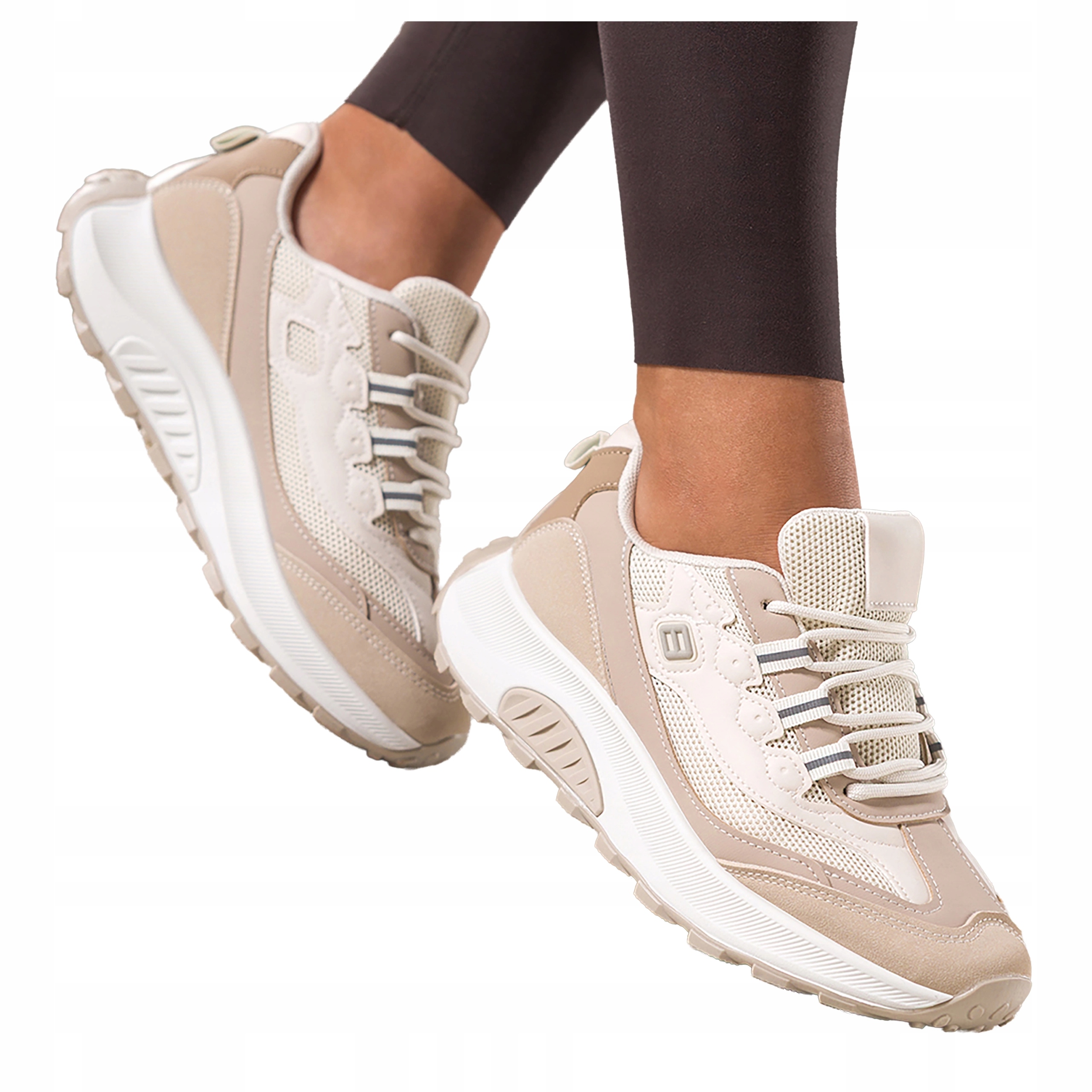 Béžové dámské šněrovací tenisky na sportovní platformě se síťkou, velikost 39