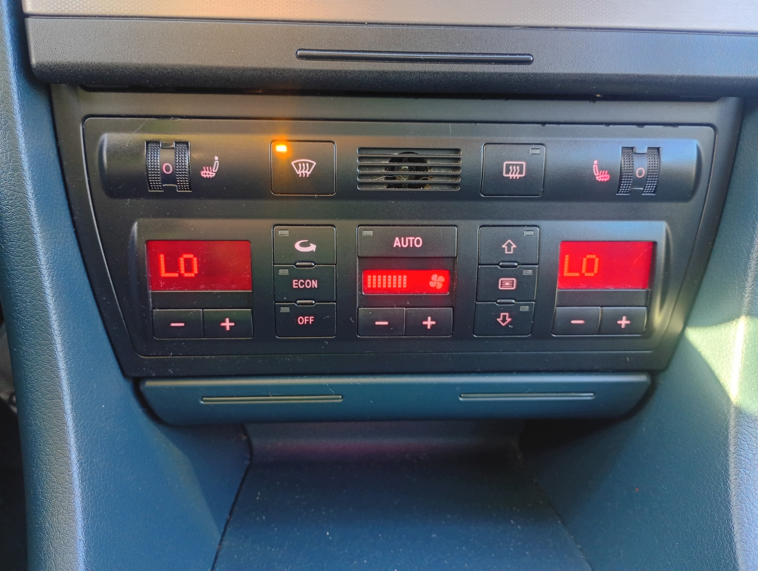 Panel switch regulacja air conditioning devices ogrzewania Audi A6 C5 97-05