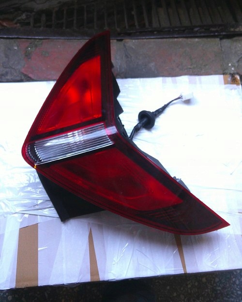 HYUNDAI BAYON 21+ PRAWA TYLNA LAMPA ORYGINAŁ 92402Q0500