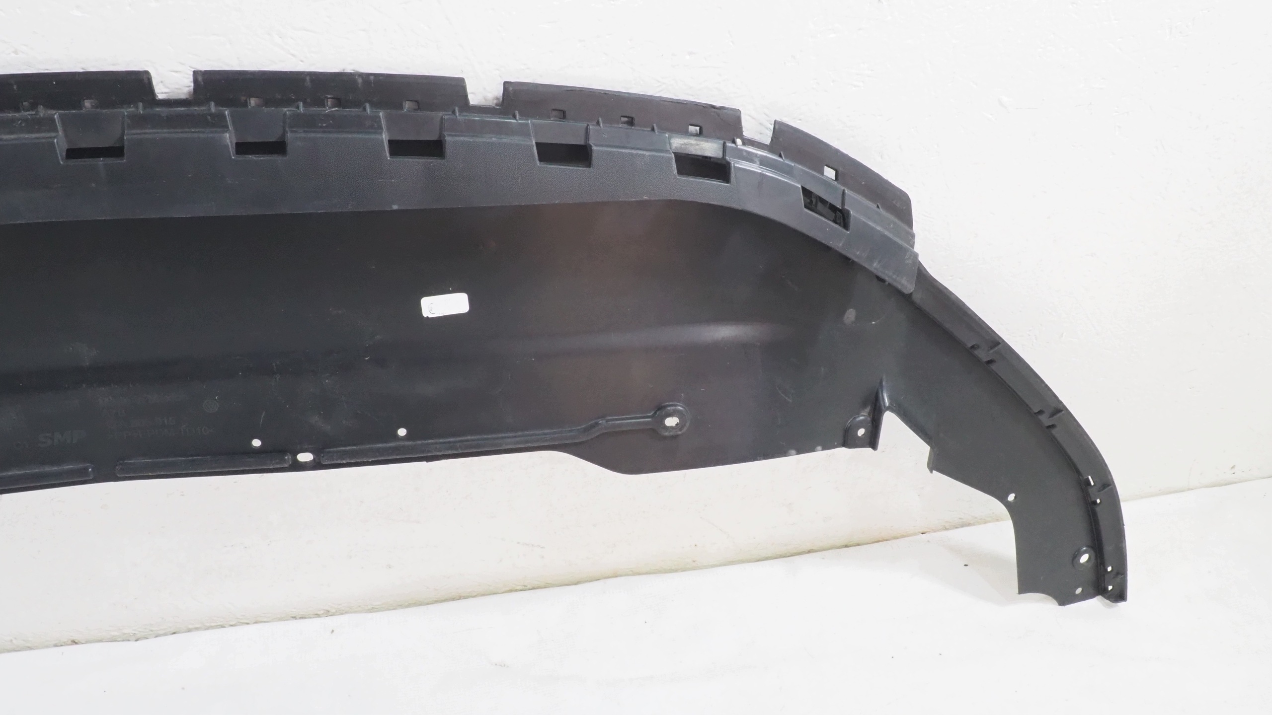 VW Jetta VII spoiler doplněk nárazníku předek 17A805915