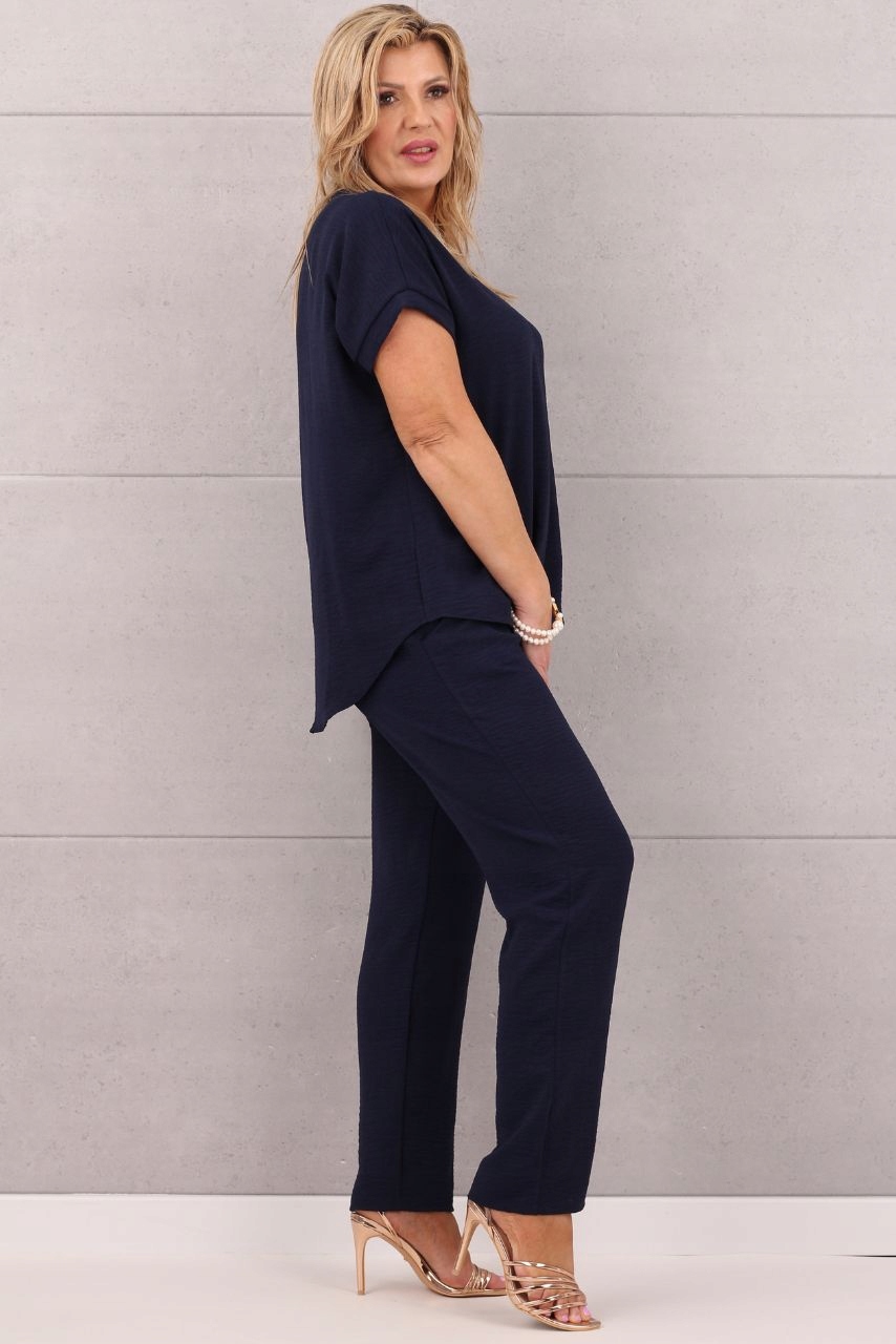 ELEGANCKI KOMPLET DAMSKI DUŻE ROZMIARY POLSKI PRODUCENT BLUZKA I SPODNIE Marka FEMIMODA