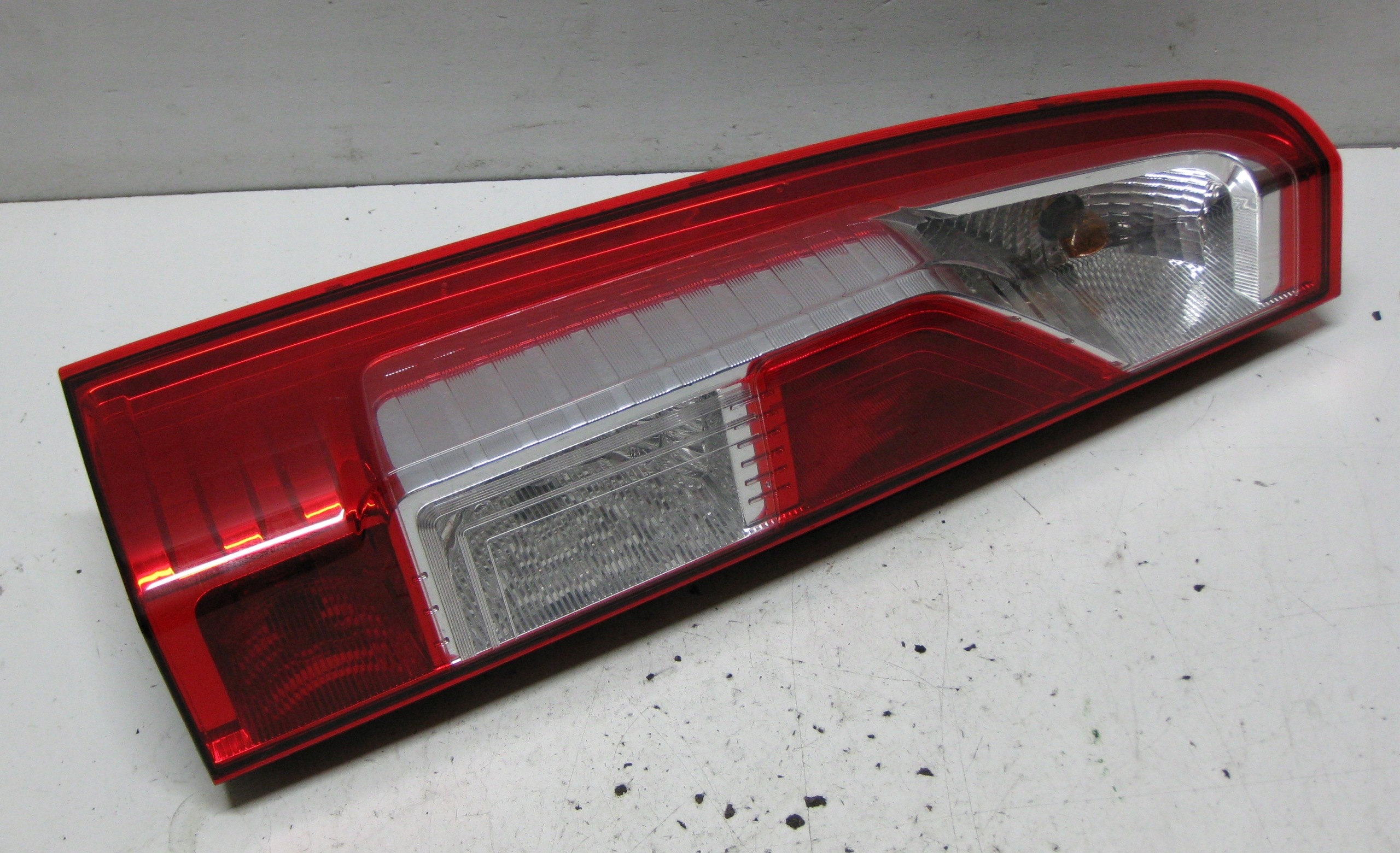 RENAULT MASTER III LIFT Licht heck links