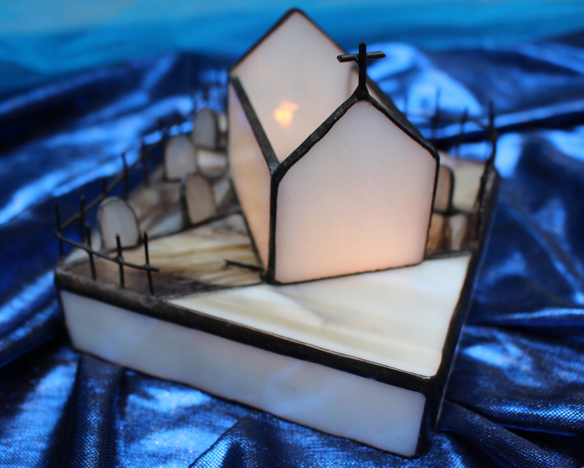 Świecznik witraż mroczny cmentarz Halloween b2 Rodzaj na tealighty