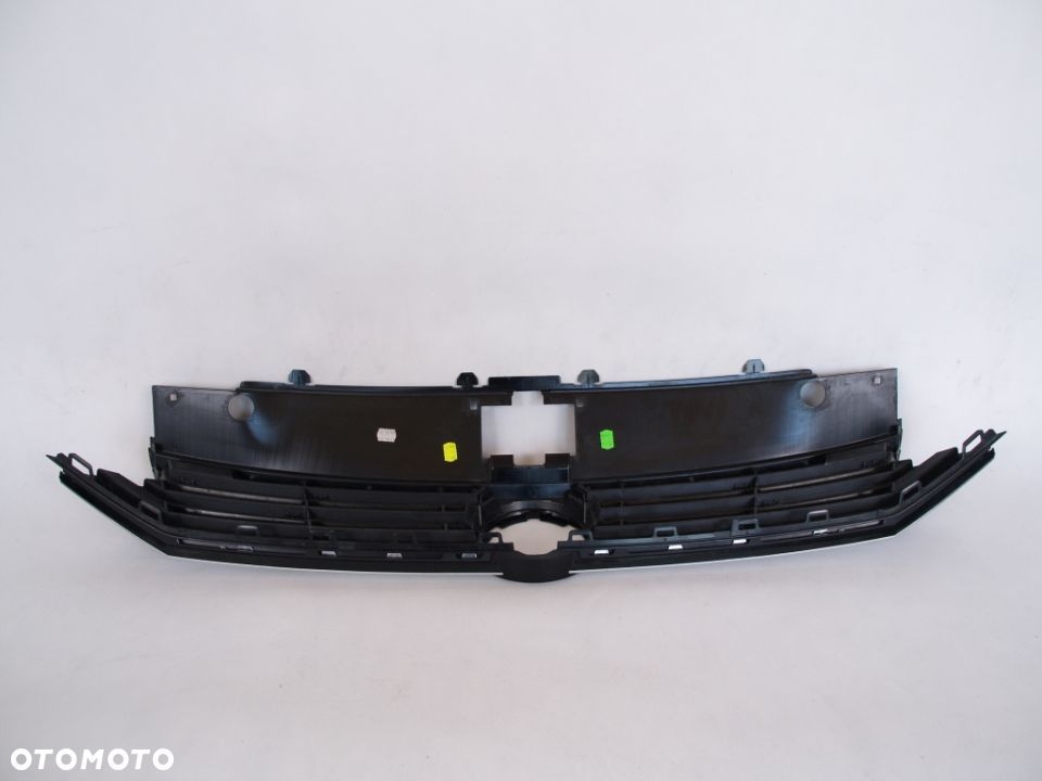 Volkswagen VW Passat B8 3G0 mask hűtőrács