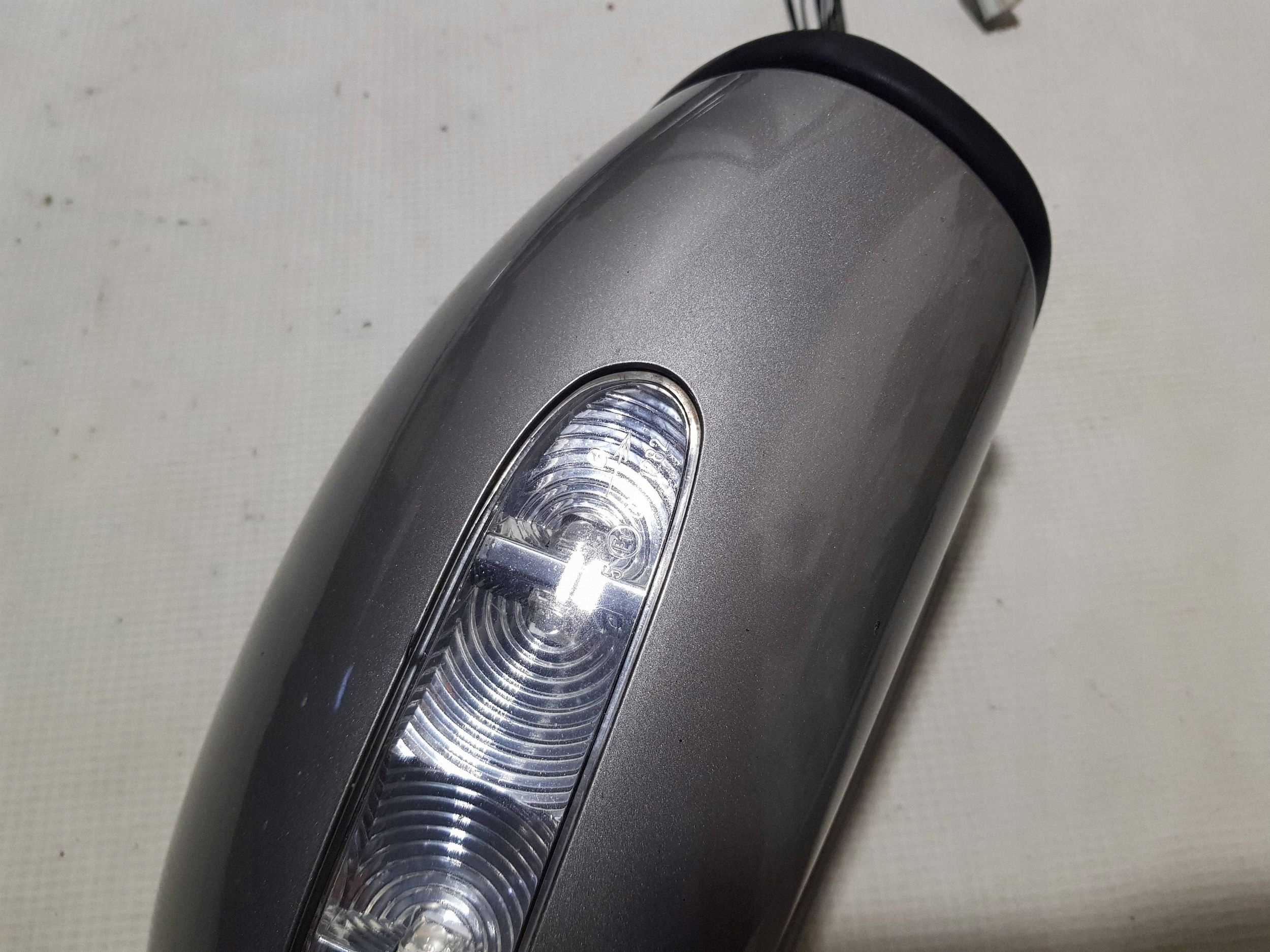 mirror side right Mercedes E W211 9 PIN C723 723 UK