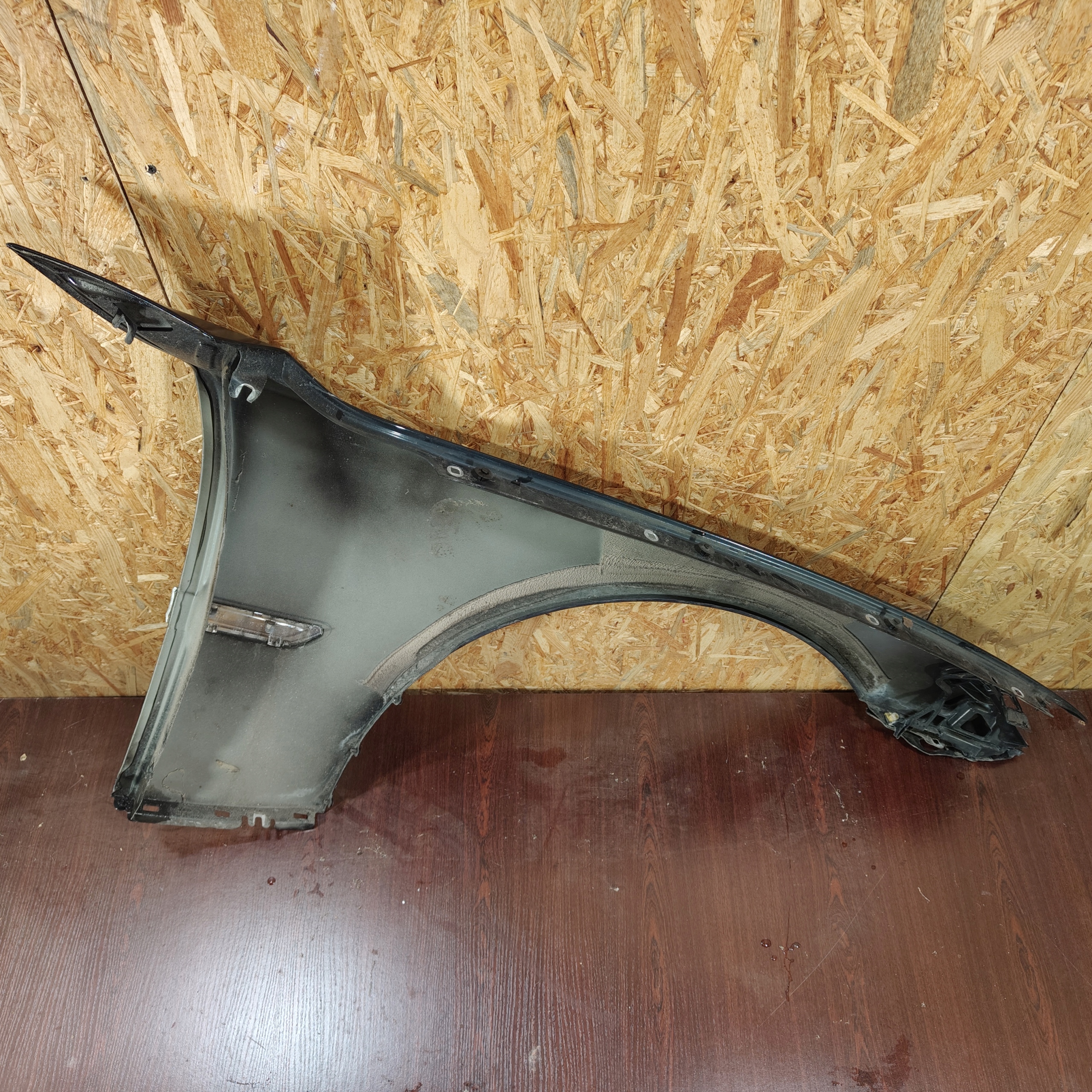 fender front front left BMW 7 F01 F02