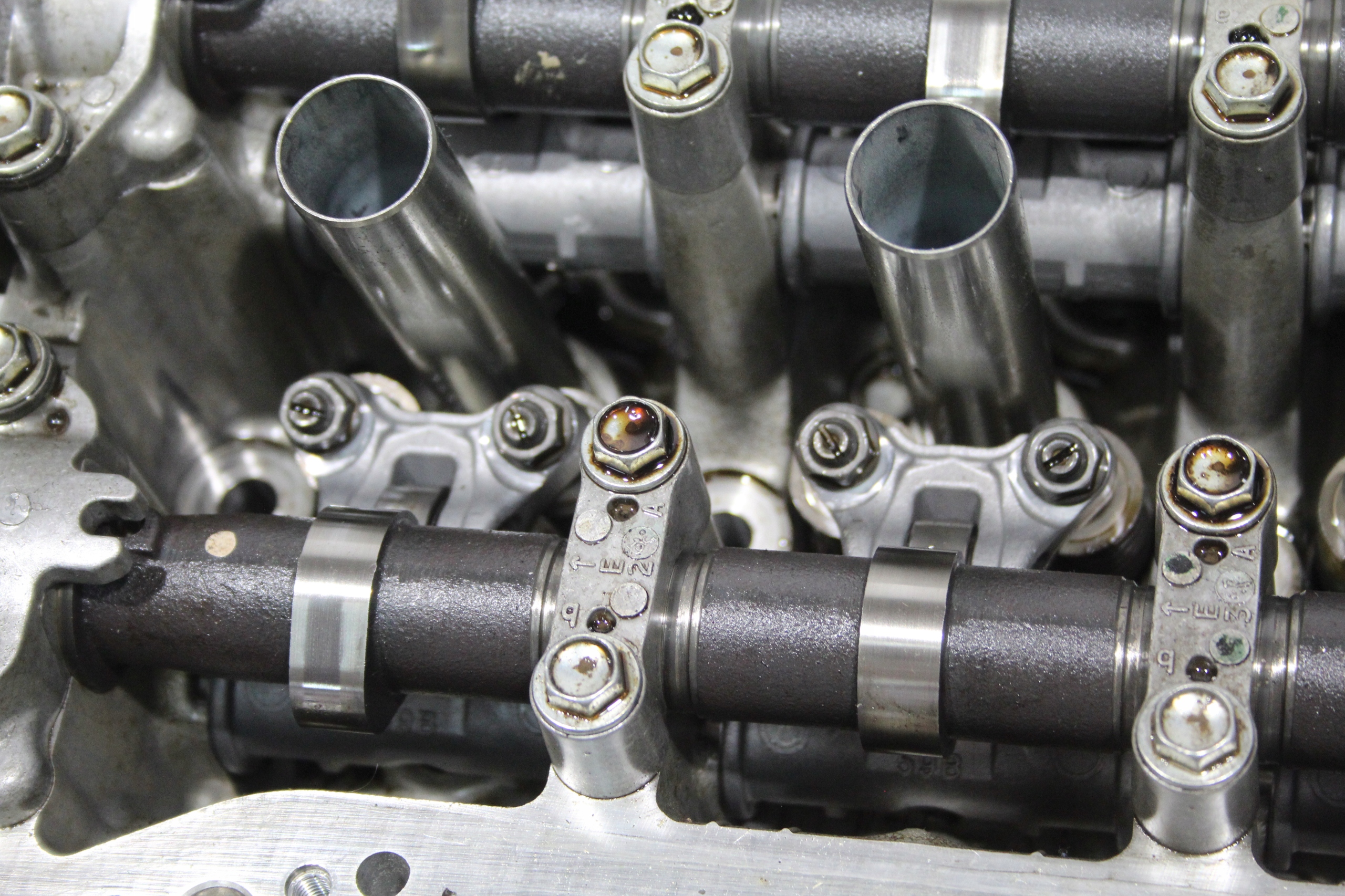 hlava ventily vačky HONDA CIVIC X 1,5 VTEC TURBO