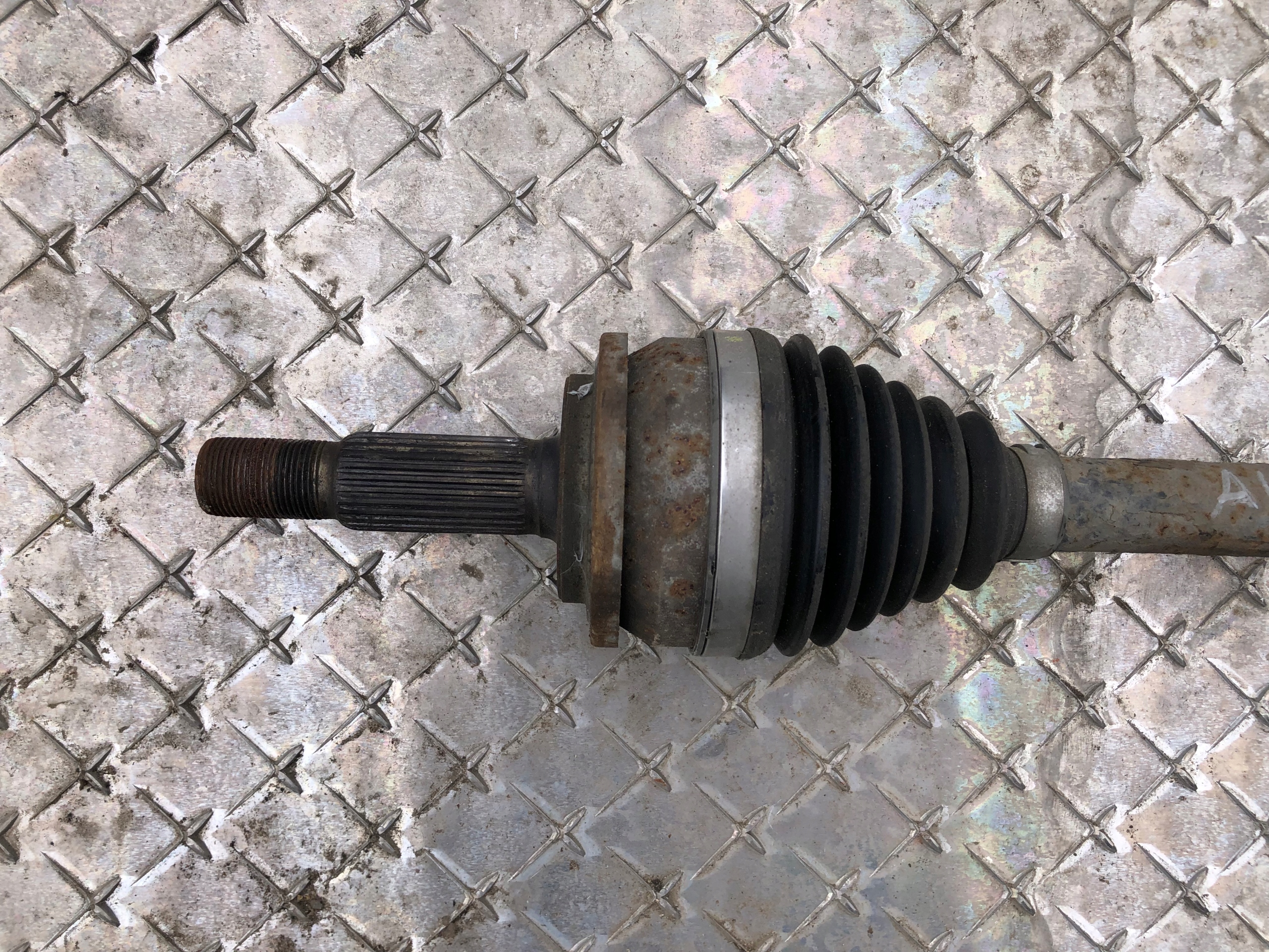 semi-axis left TOYOTA AURIS and LIFT