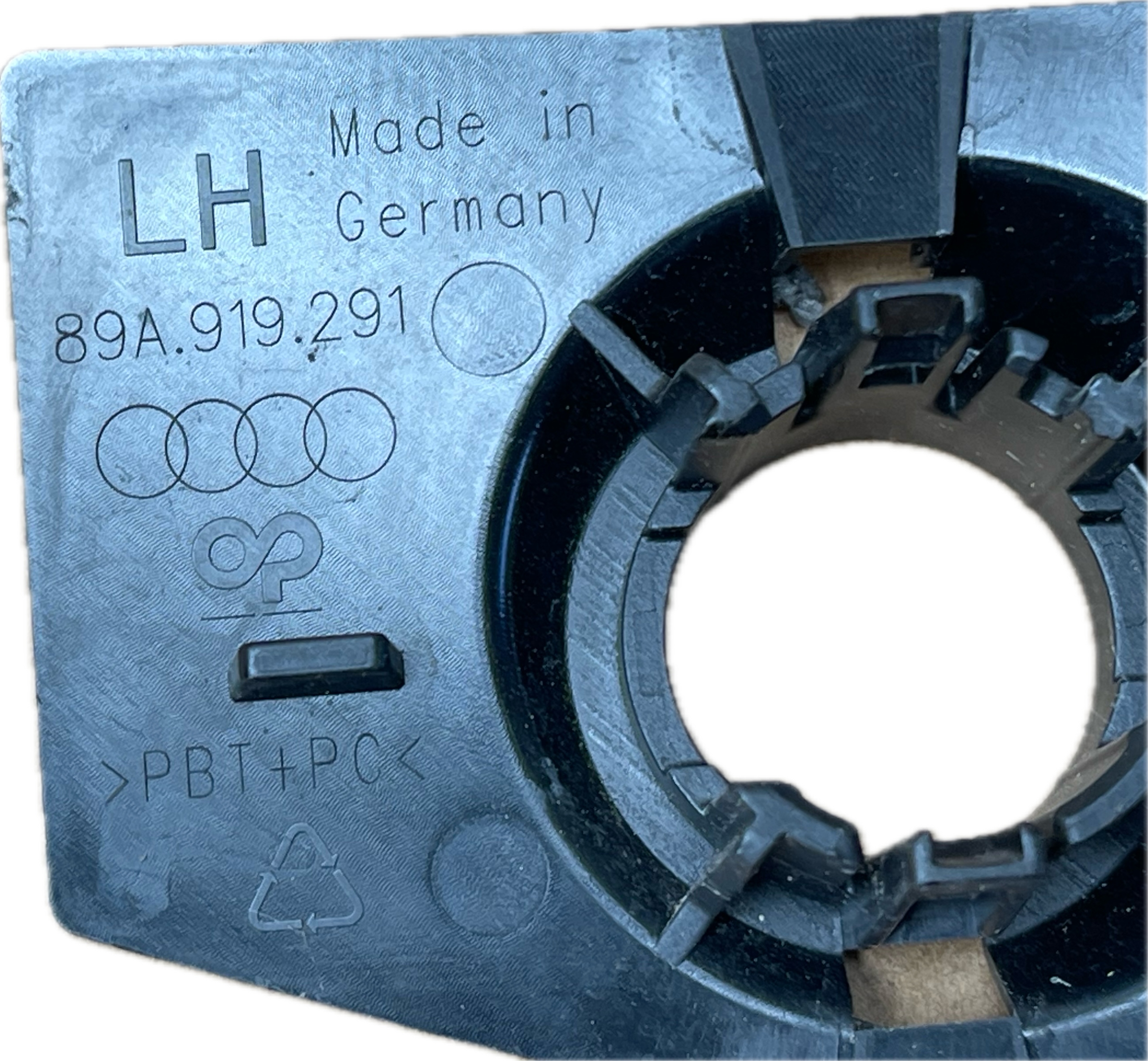 K105 AUDI E-TRON Support plaque KOSZYKI Couvre PDC Arrière 89A807527A