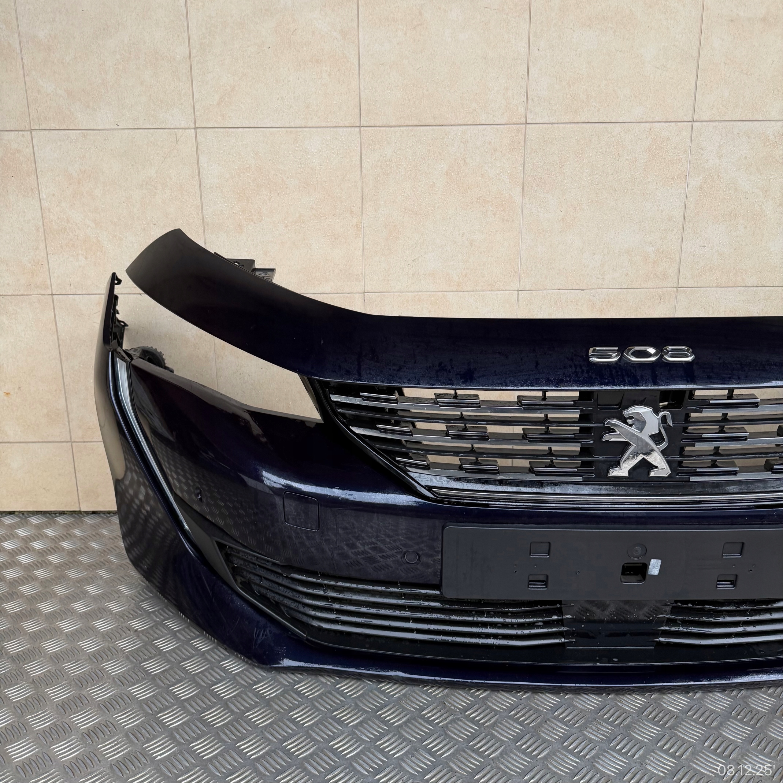 Frontstoßstange komplet PEUGEOT 508 II 6 PDC 2023 ROK