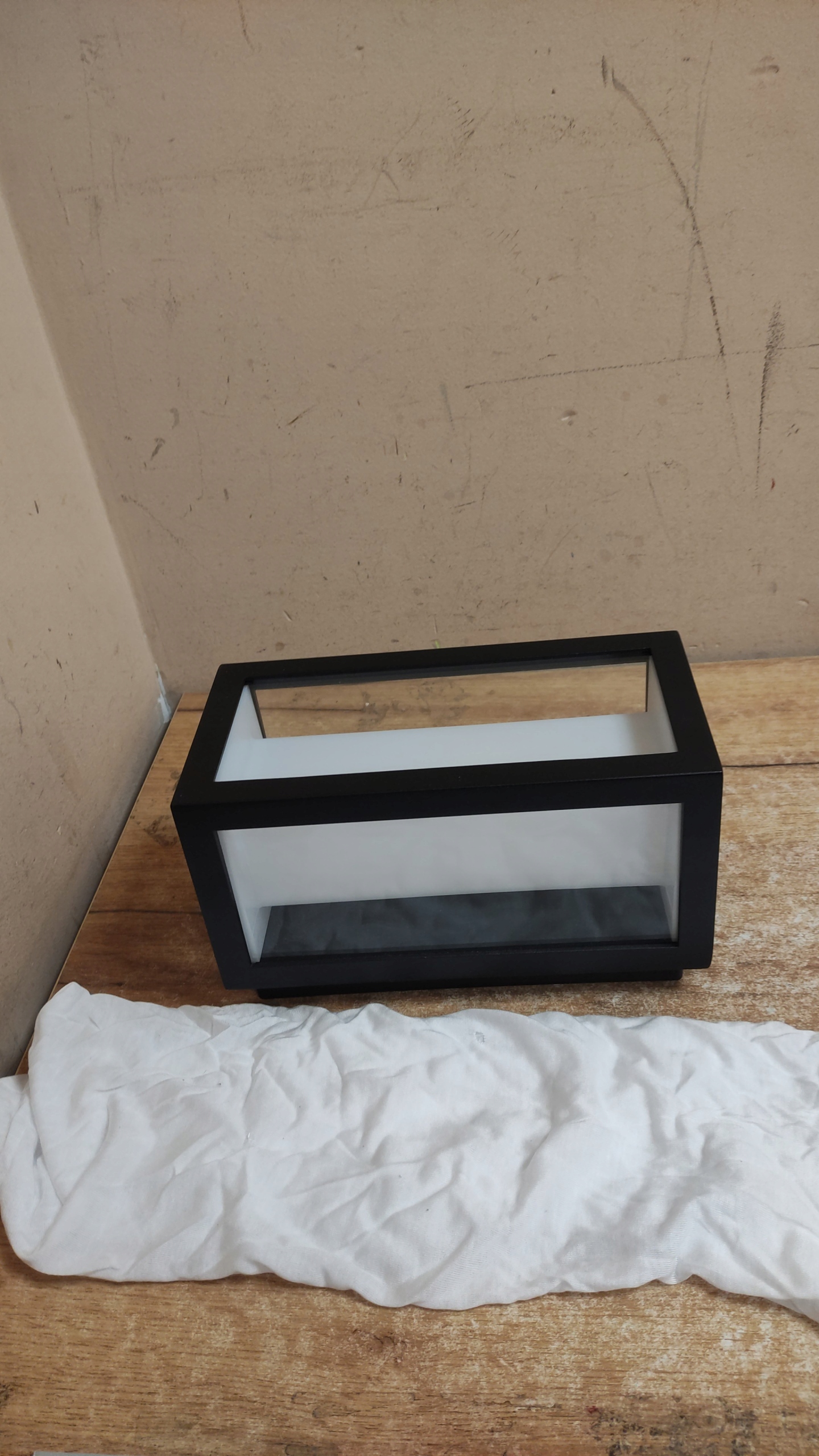 PHILIPS Hue LED Zewnętrzna Lampa 16M Kolorów — miniatura 16