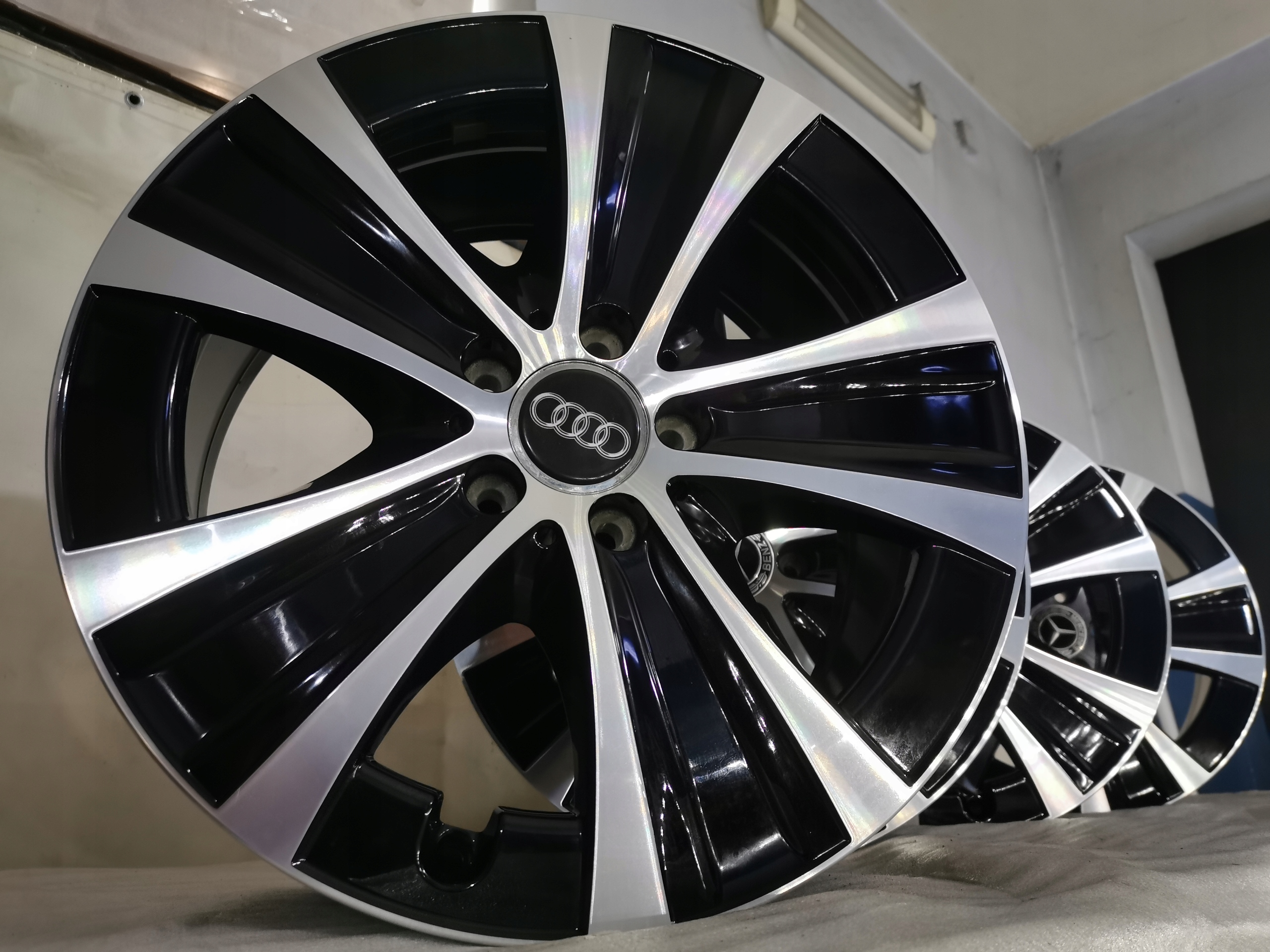 4× Диск алюминиевый Mercedes-Бензин OE 8.0