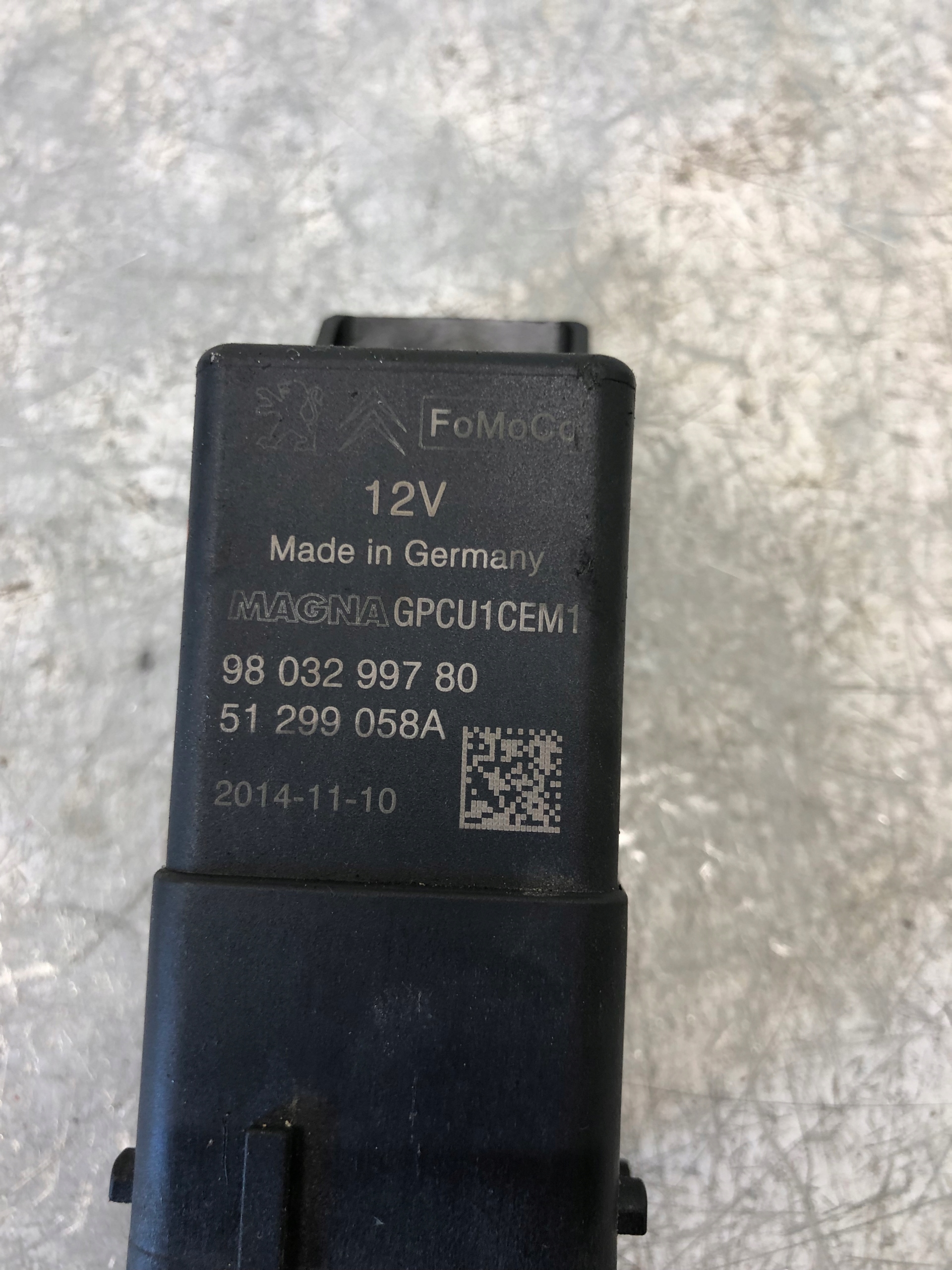 relay plugs FORD KUGA MK2 9803299780