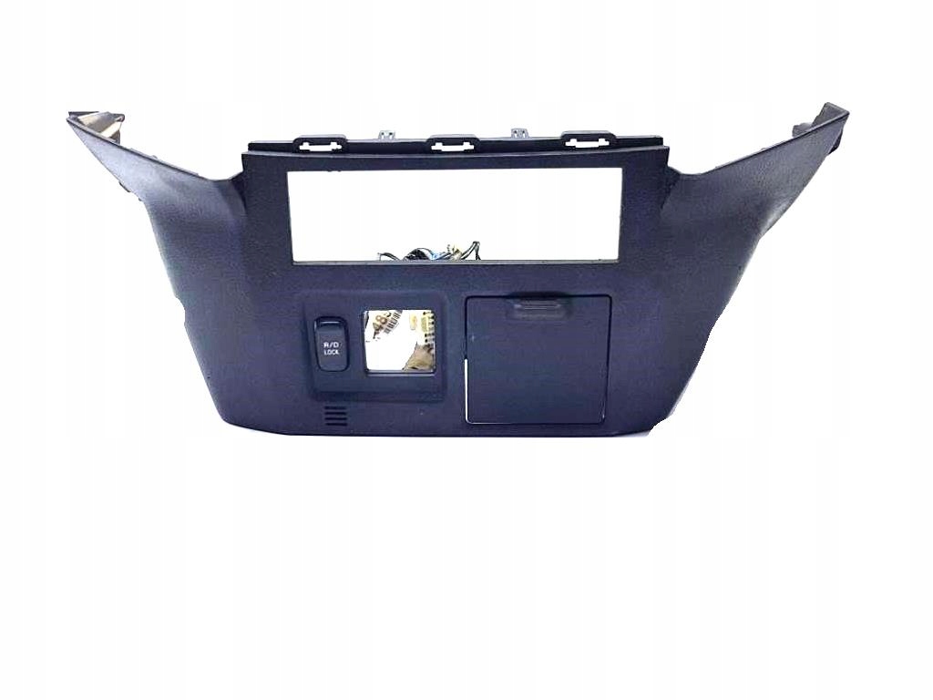 РАМКА ТОННЕЛЬ ДОСКА 8002A225 PAJERO IV 2007 ЕВРОПА