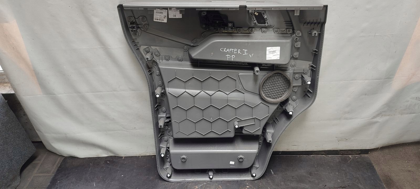 side front front right VW Crafter II 7C0