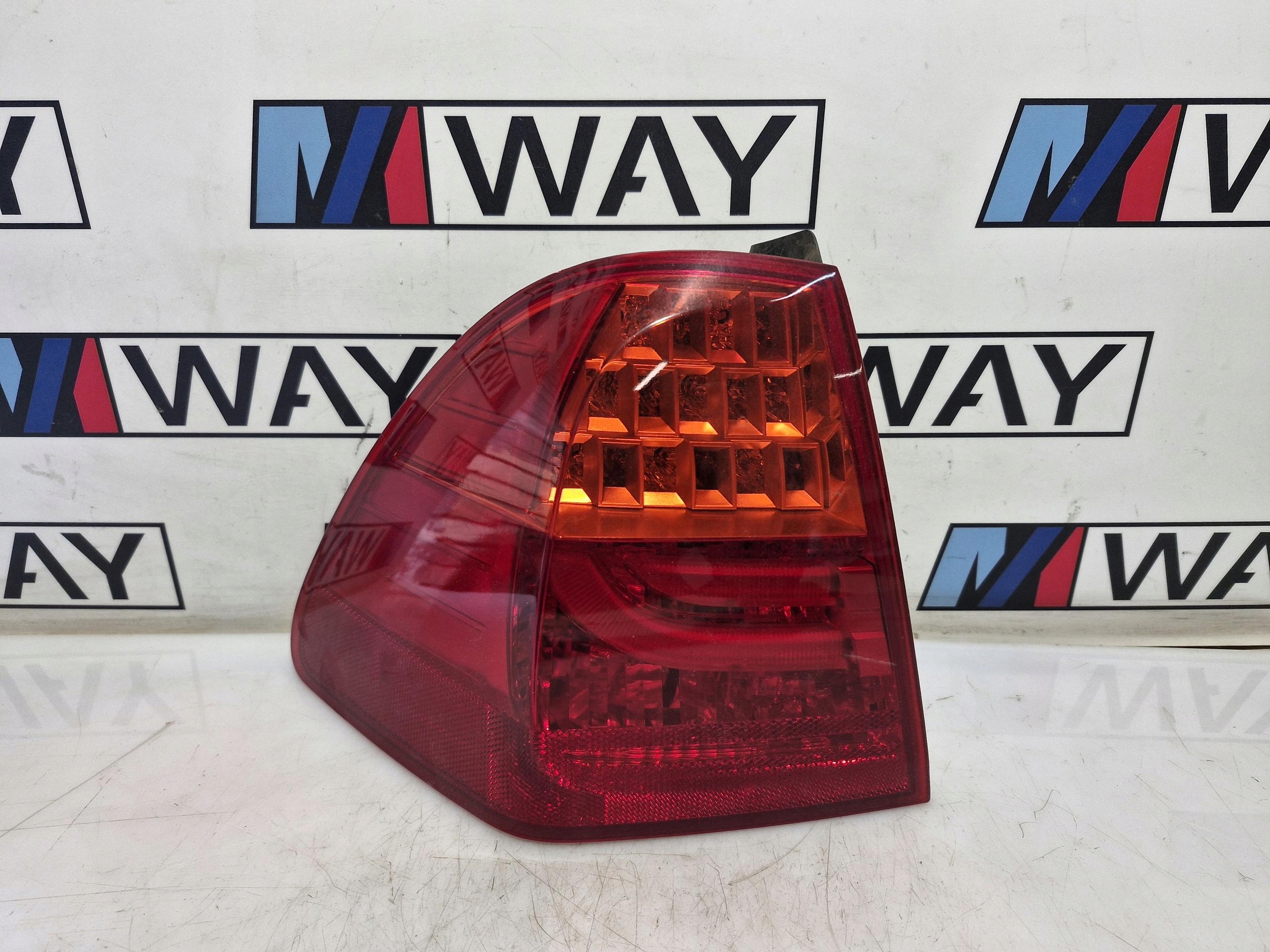 7289431 BMW E91 light left rear part rear W fender
