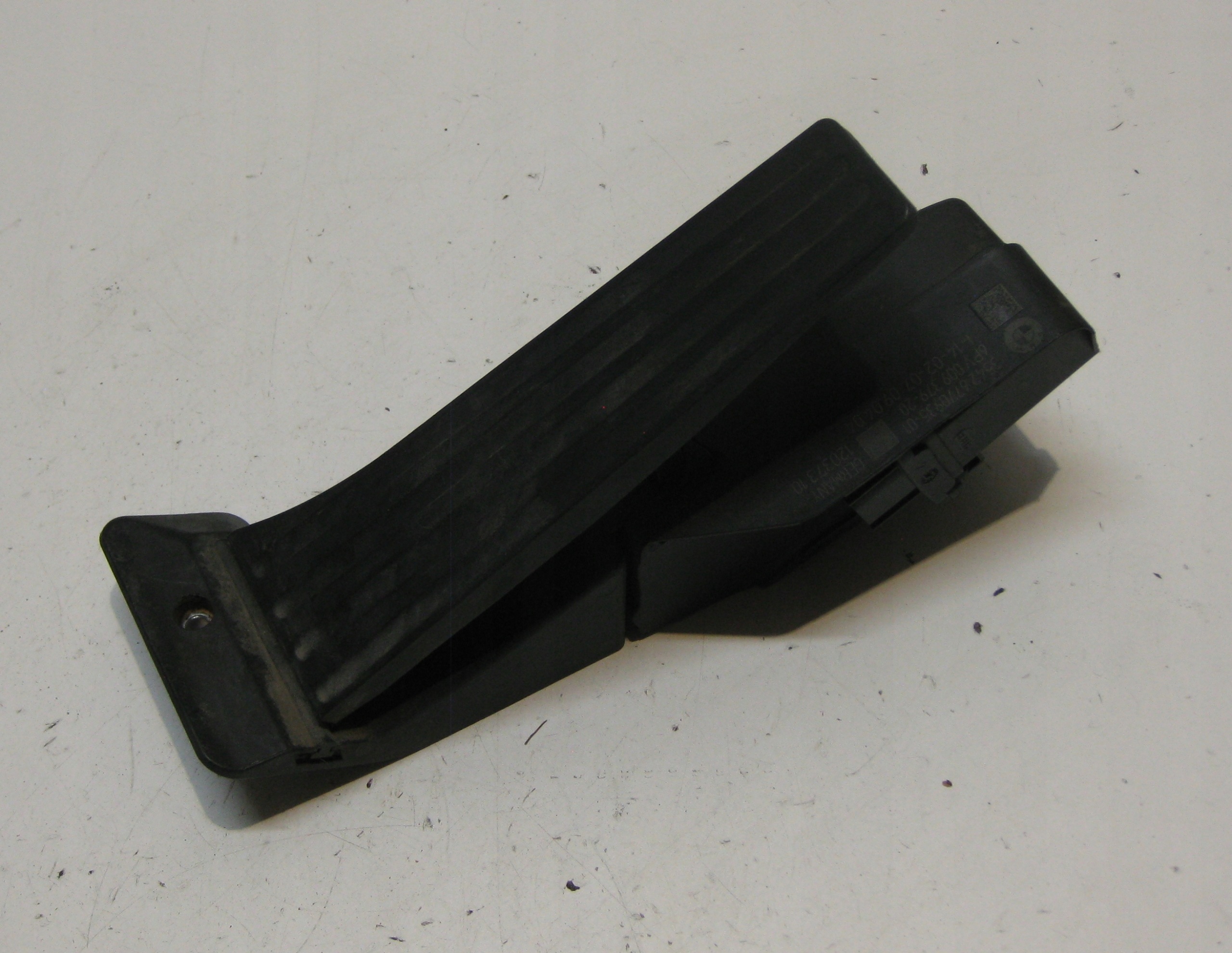 BMW E87 5D 07R potentiometer Gaspedal 6770935