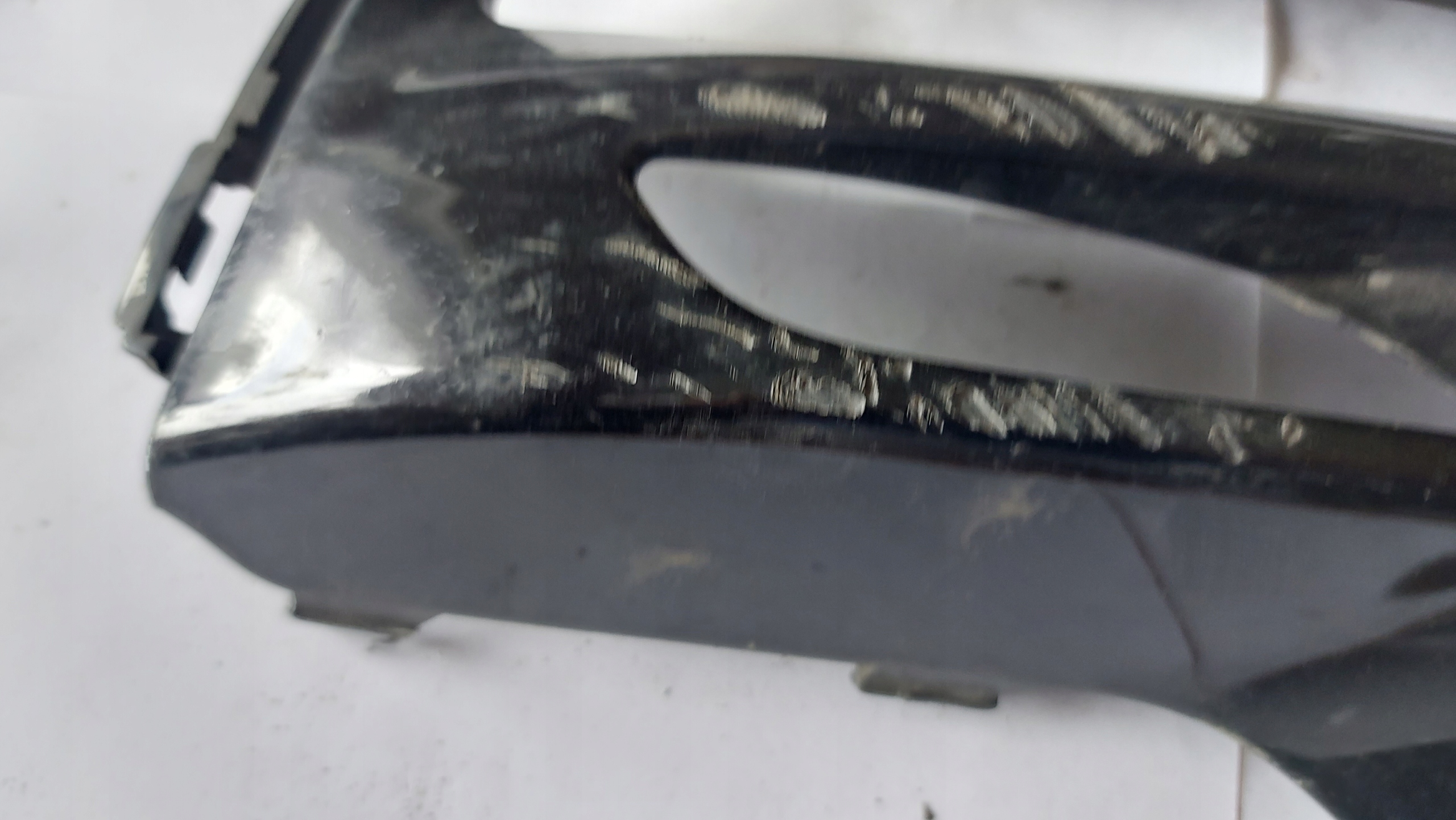 moulding grid of a bumper right right front BMW X5 G05 m-packet