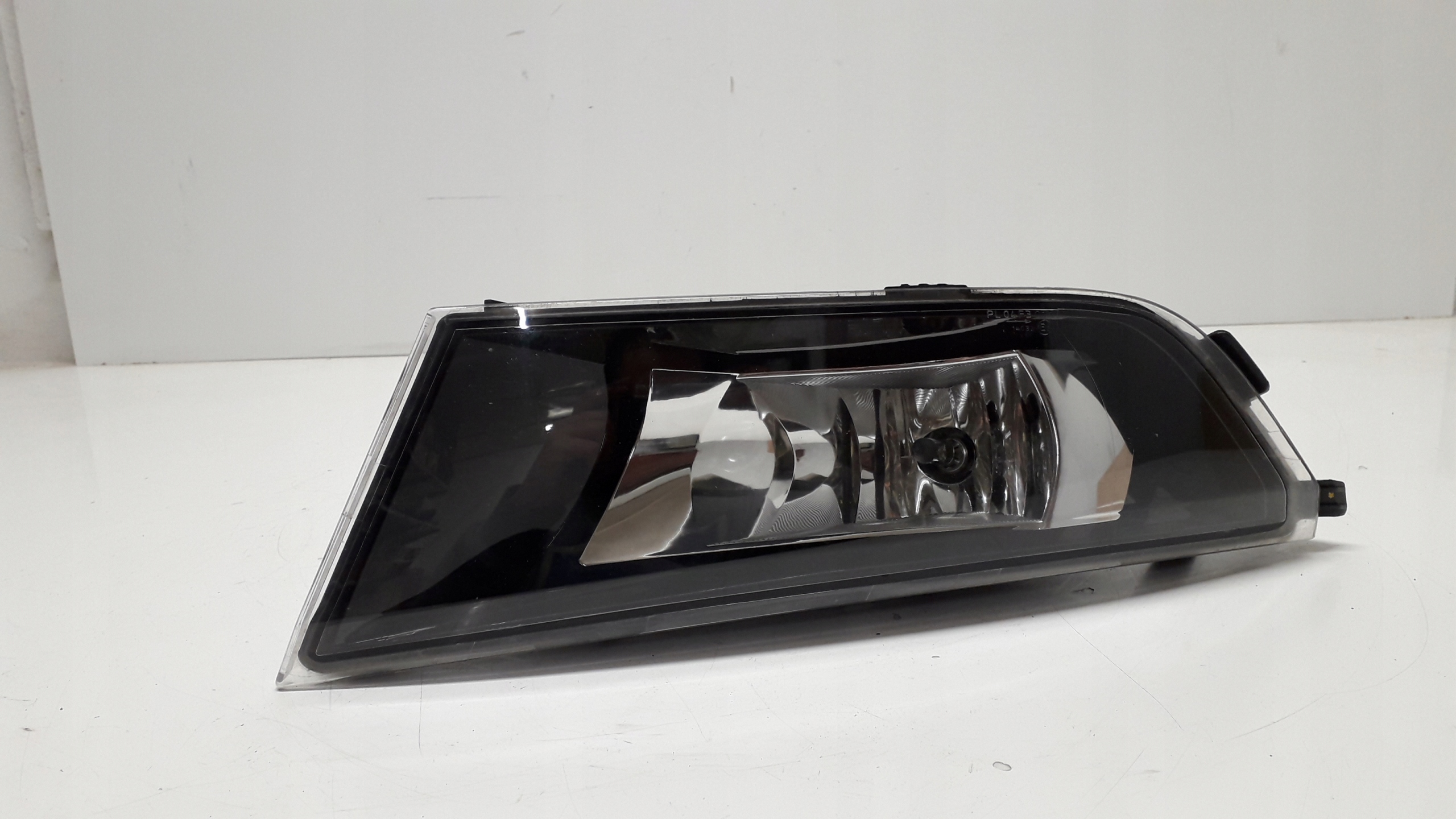 SKODA FABIA 3 III ГАЛОГЕН ЛІВИЙ 6V0941699