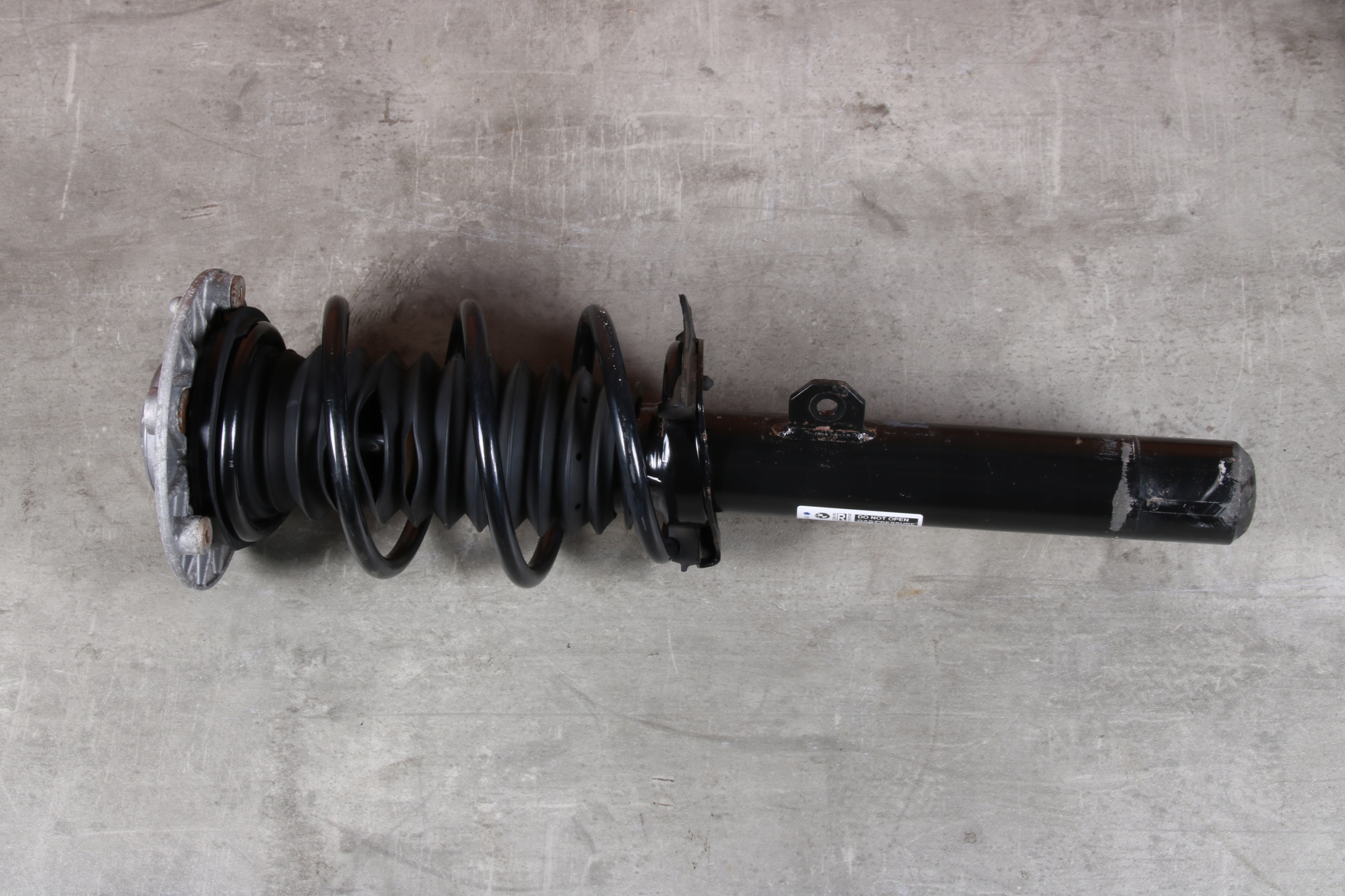 BMW F45 ACTIVE TOURER shock absorber right front front 6852420