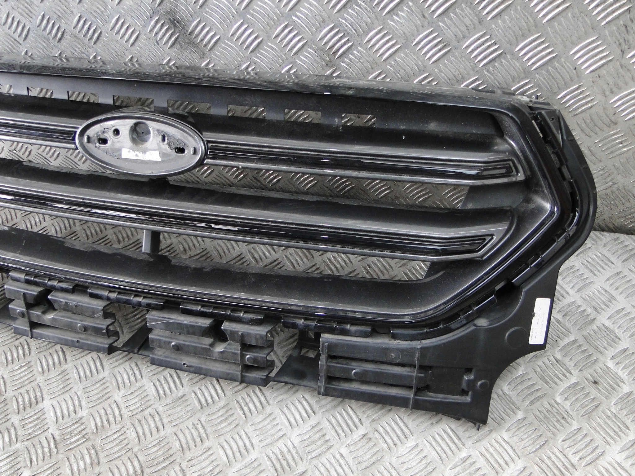 Ford Kuga II Mk2 Kühlergrill FRONTGRILL Kühlergitter - Thumbnail 4