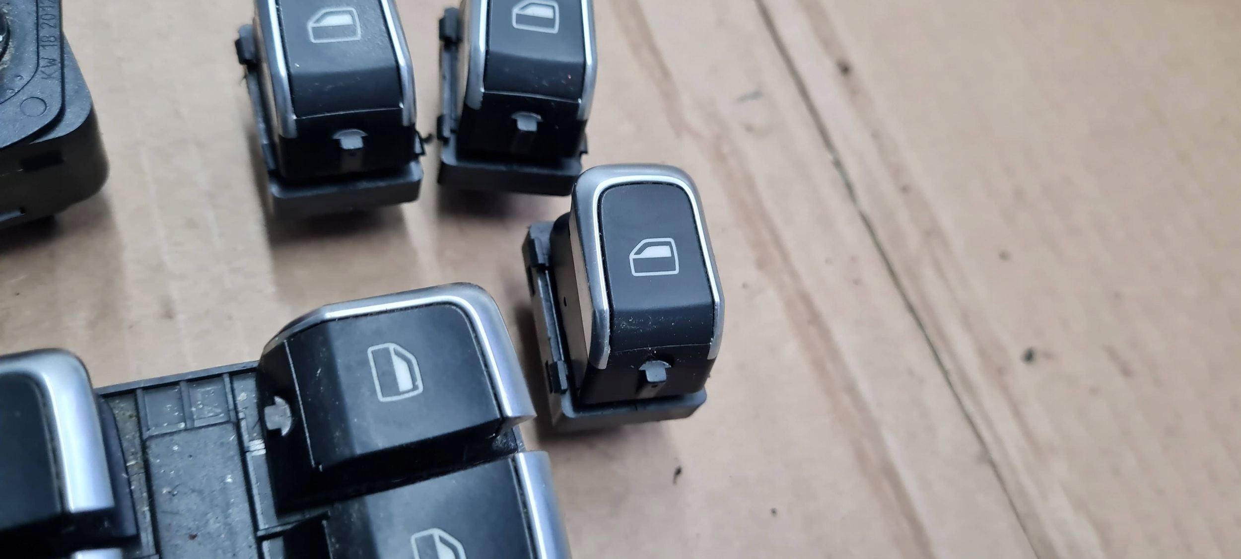 A7 4G páčky PRZYCISKI okna CHROM PANEL A4 B8 LIFT A5 Q5 A6 C7 4G