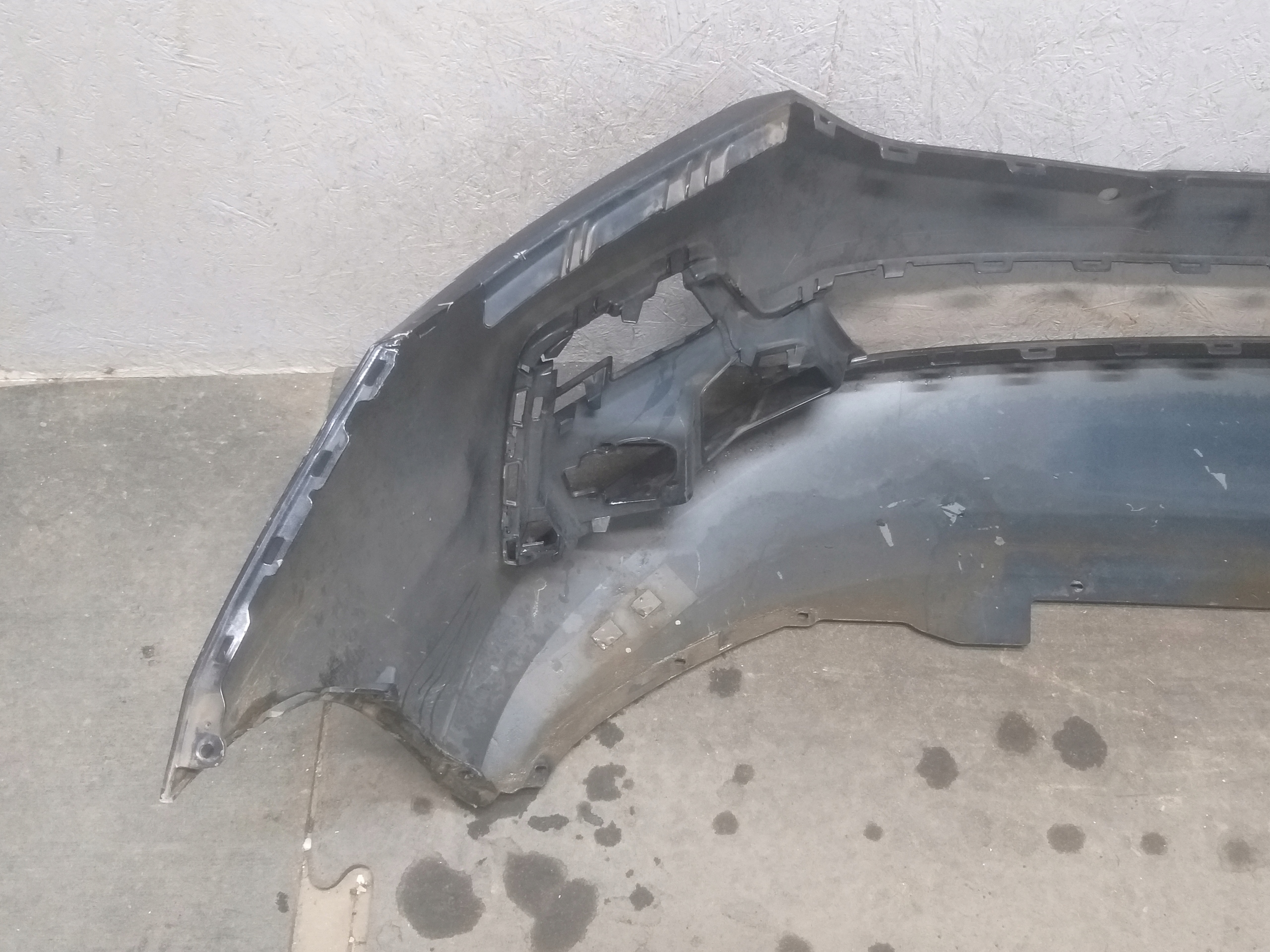 nárazník předek FORD TRANSIT CONNECT MK3 22- 2KF