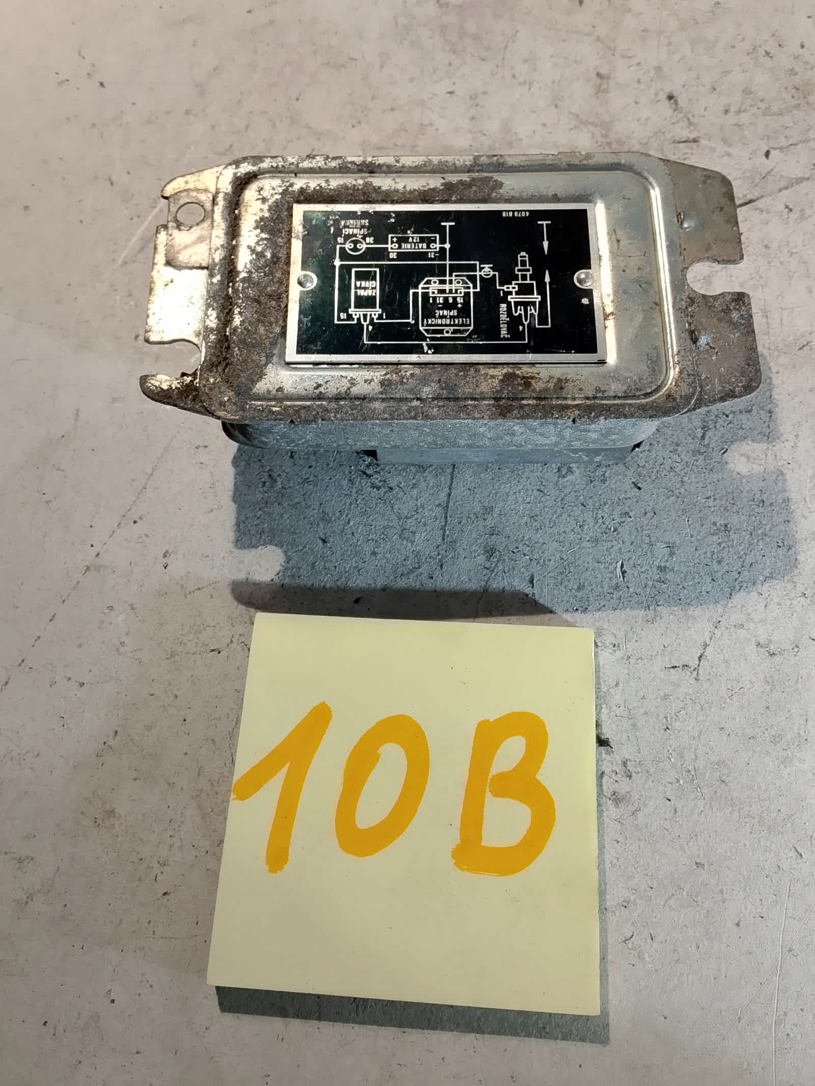 SKODA FAVORIT 443213221020 MODUŁ ZAPŁONOWY