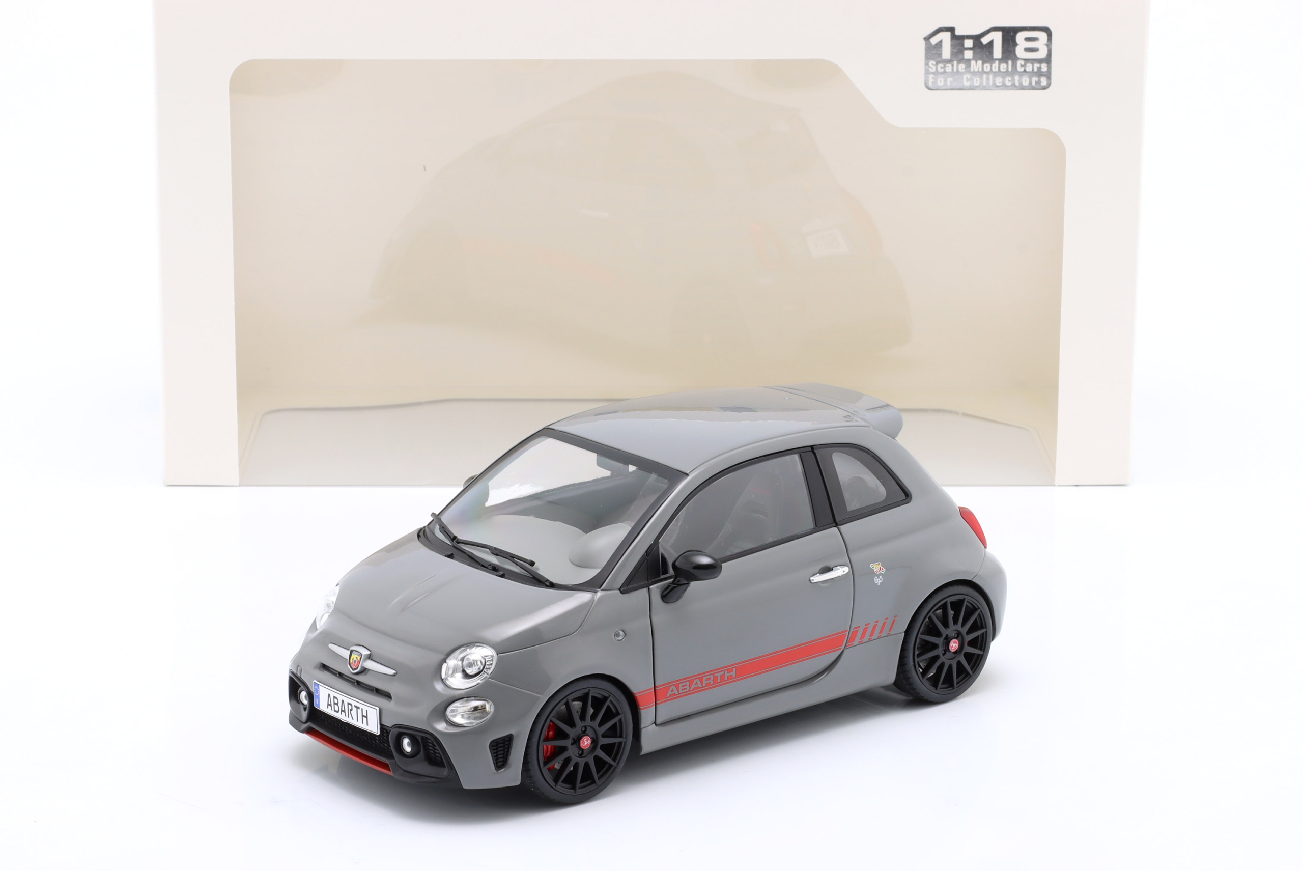 Solido Fiat F695 Abarth Xsr Edition Yamaha 2022 Rekordně šedá 1:18