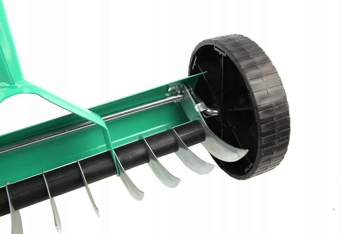 AERATOR WERTYKULATOR RĘCZNY na kółkach do TRAWY trawnika + TRZONEK KÓŁKA Rodzaj aerator wertykulator