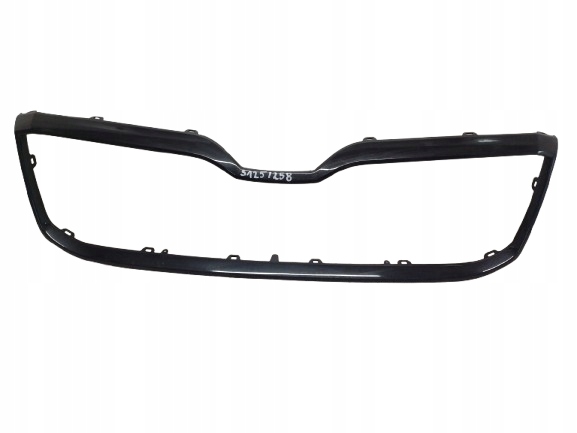 SKODA SUPERB 3 III RAMKA GRILLA GRILA PRZÓD 3V0853761C