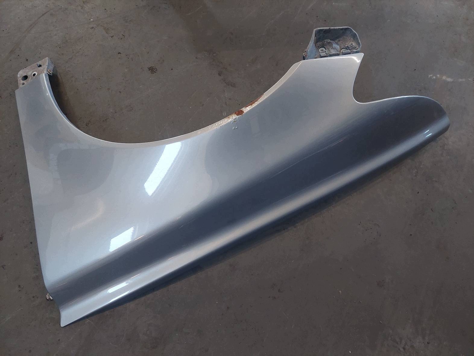 complete front bonnet bumper light fender VOLVO V50 and 462-46