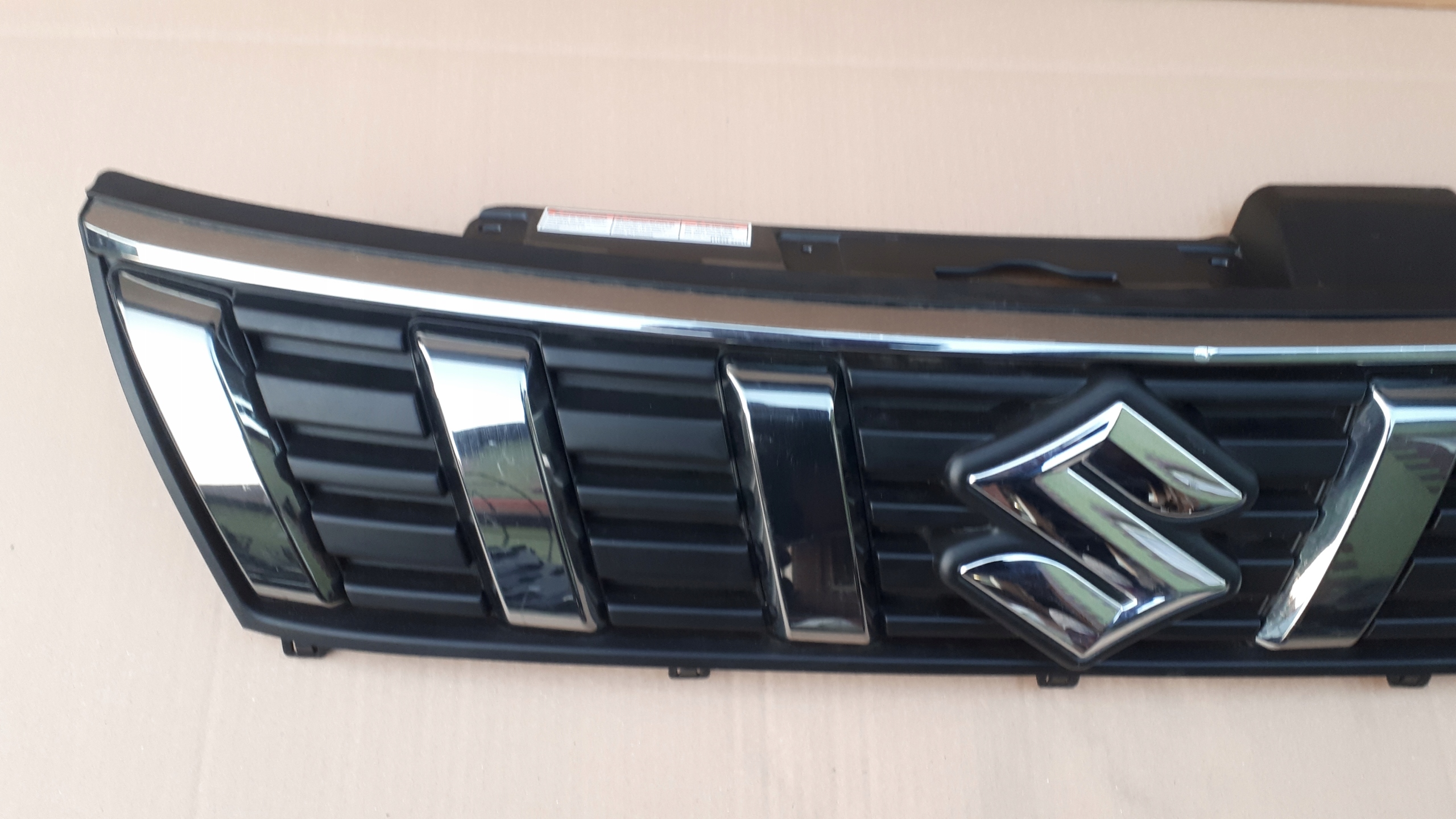 Suzuki Vitara I ET Kühlergrill FRONTGRILL Kühlergitter - Thumbnail 2