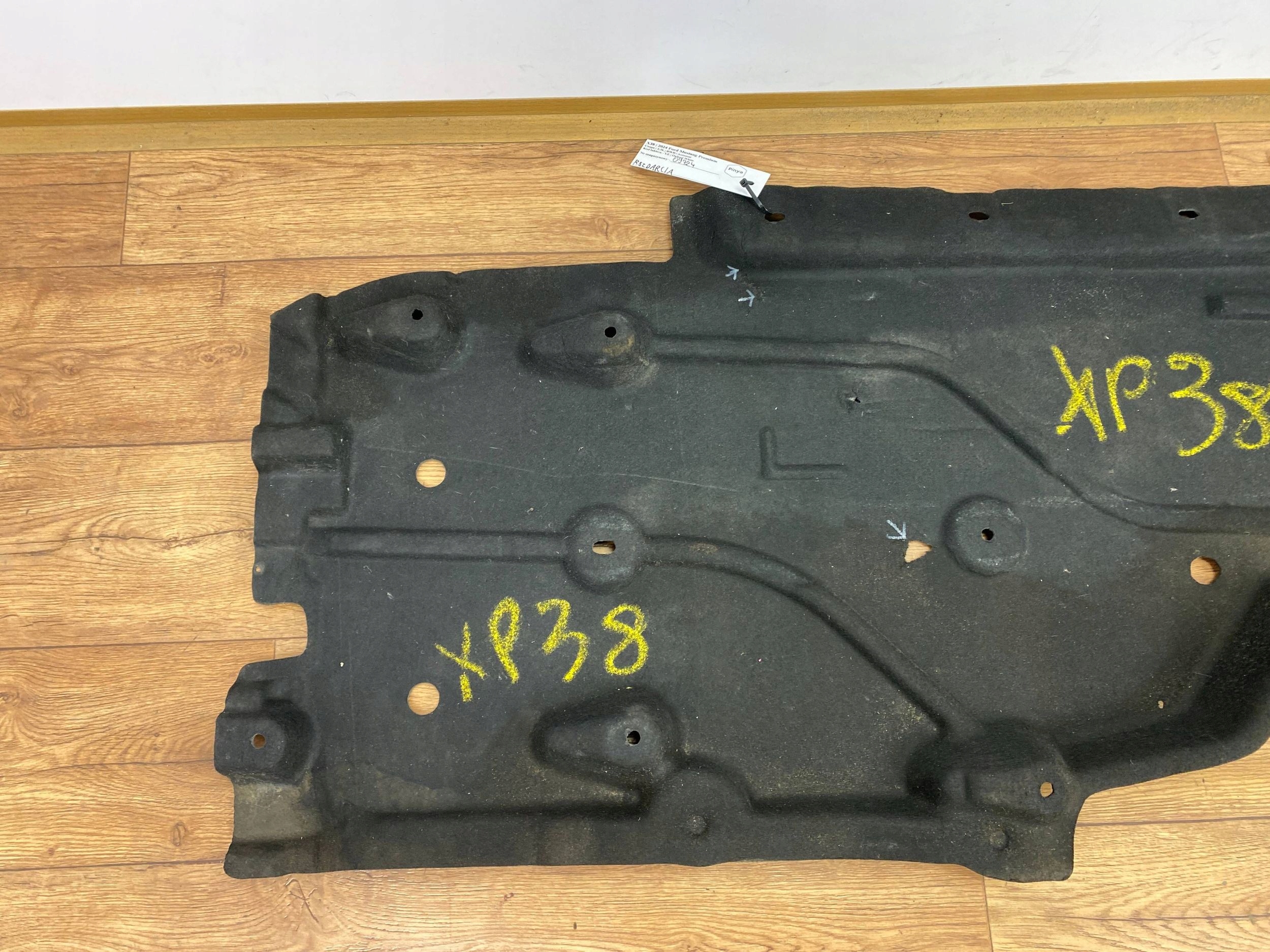 cover lower of the engine left Ford Mustang VII MK7 2024+