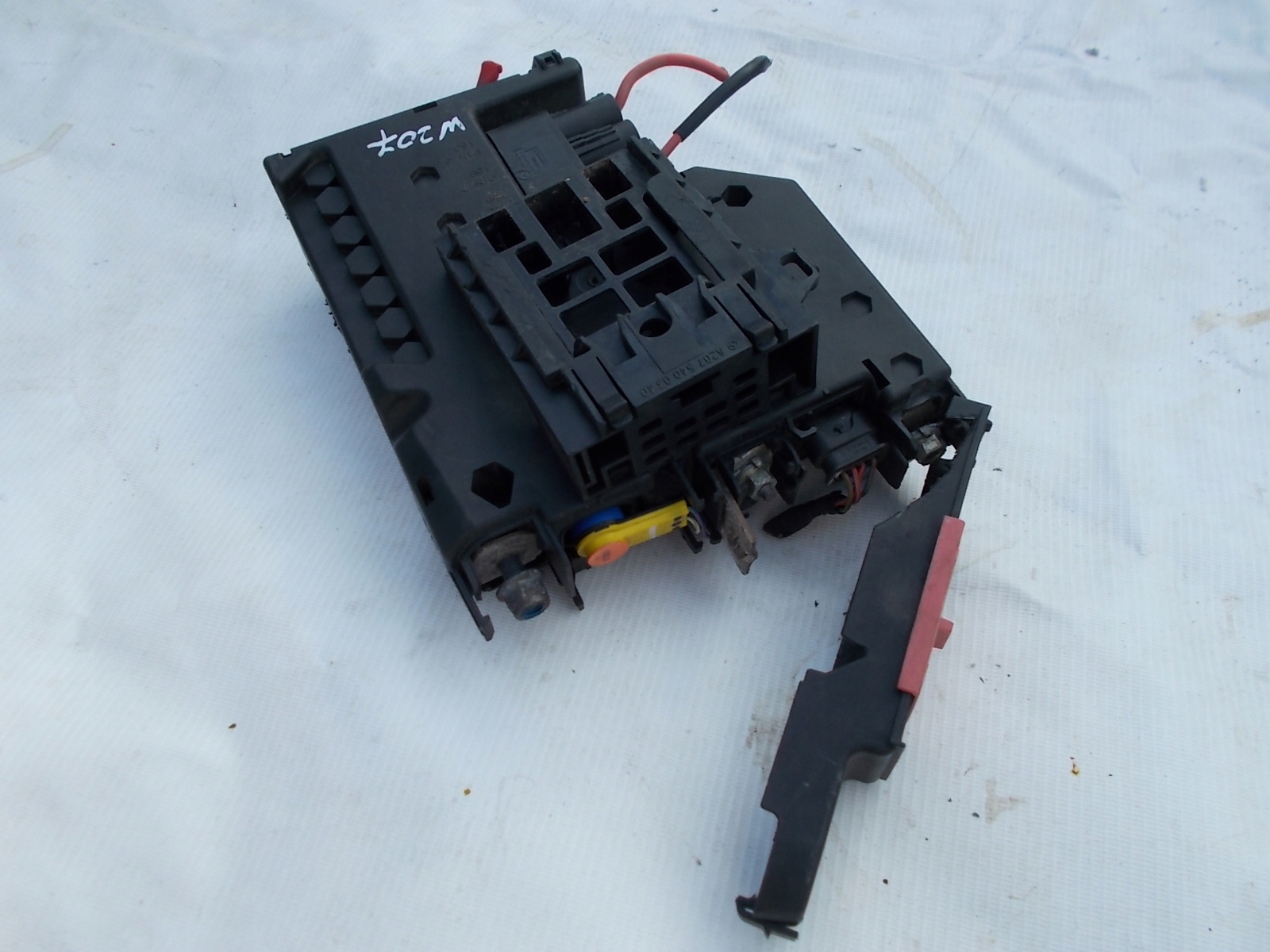 W101merc47 - MERCEDES E W207 патрон KLEMA Plus піротехнічний