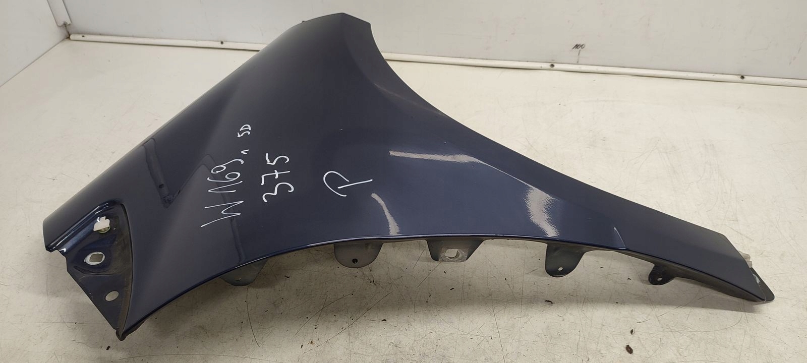 fender right front front Mercedes W169 A-klasa 1,7 5D