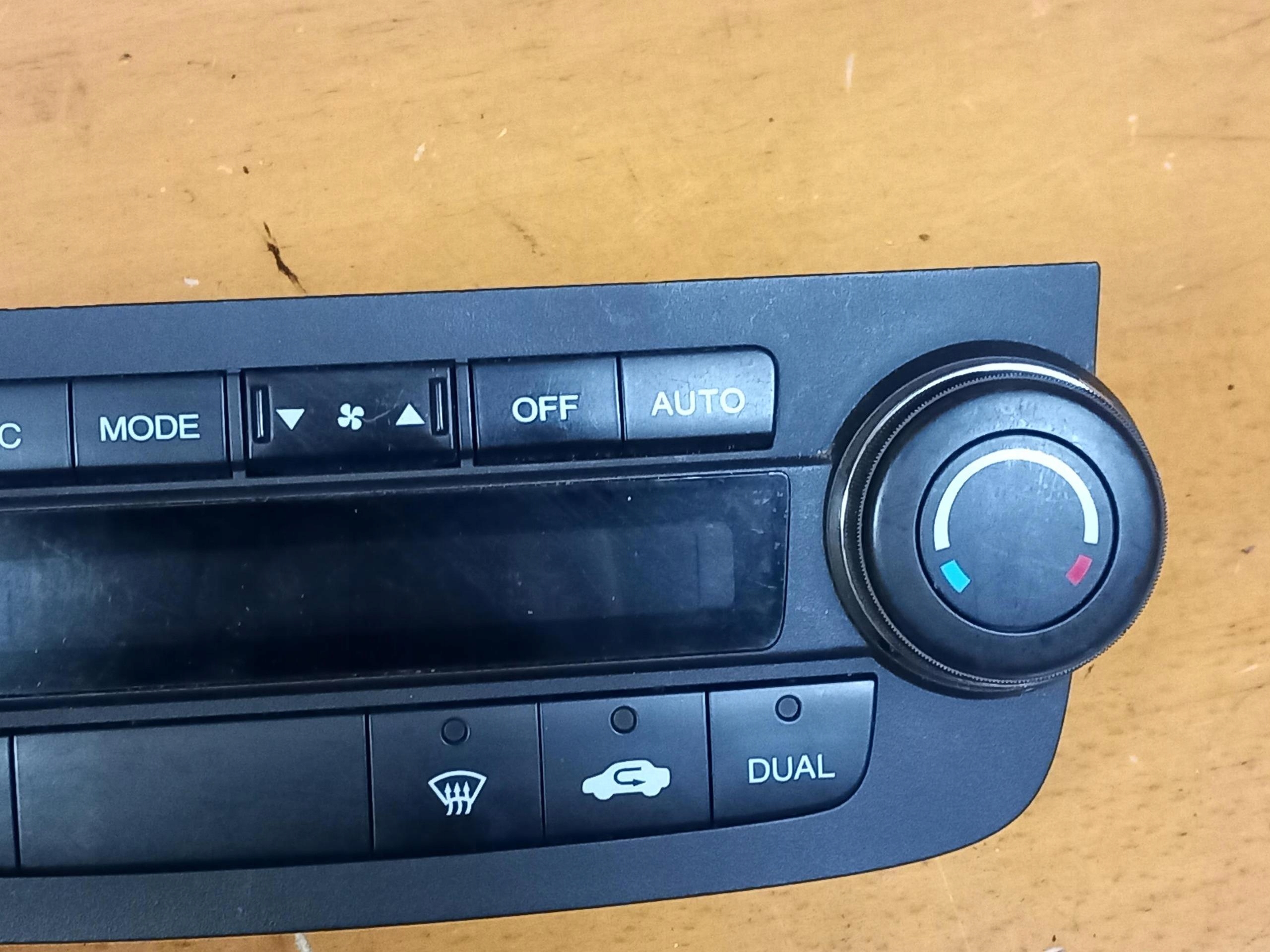 Unite commande clima HONDA CR-V III 79600SWY 06-12