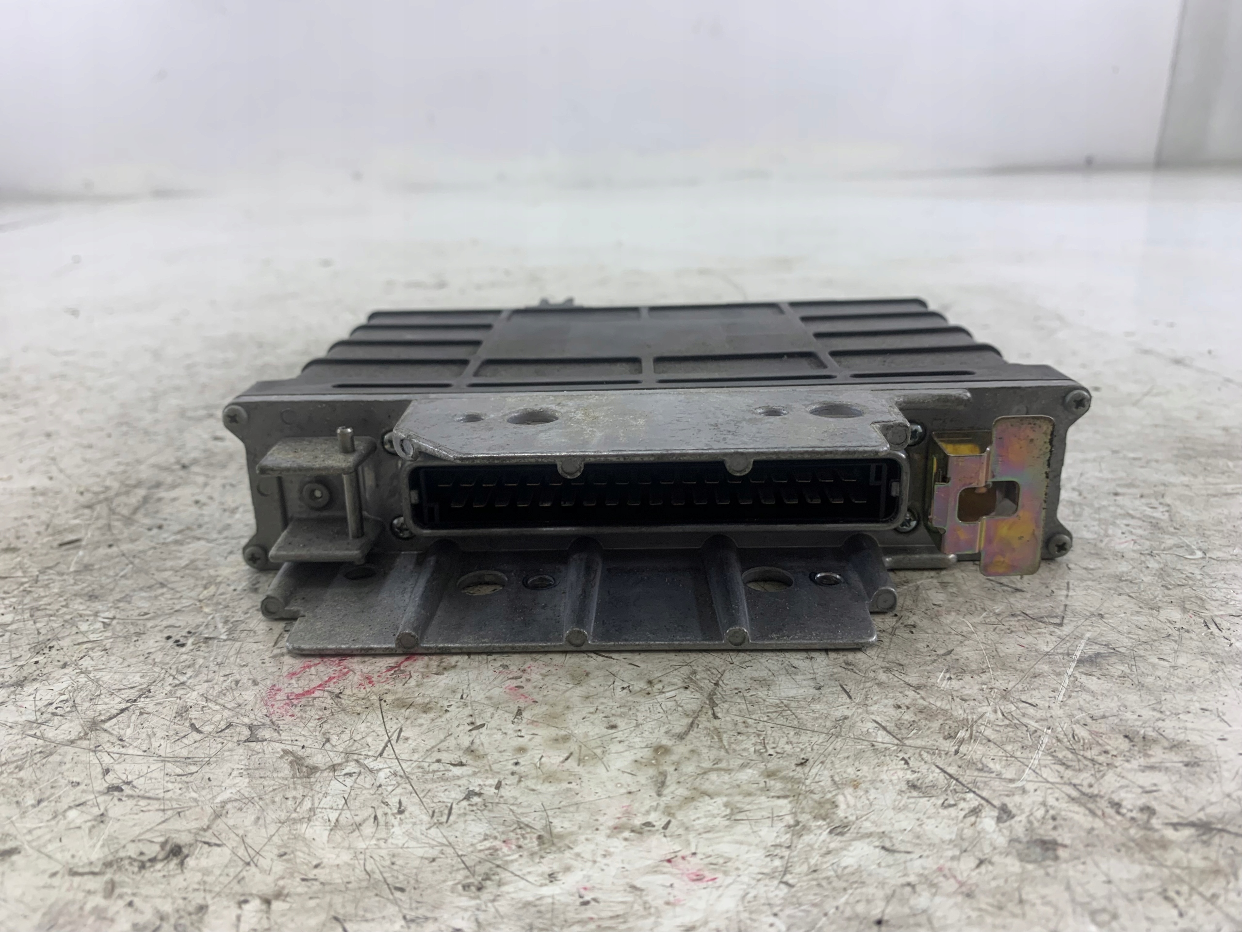 VW GOLF 3 III 1.8 control unit of the engine 096927731