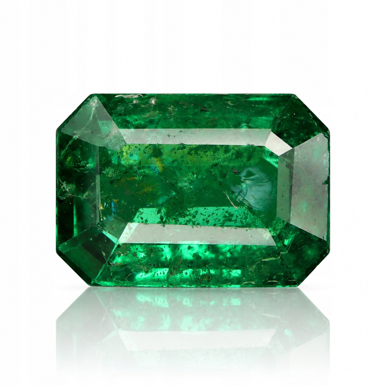 Přírodní granát Tsavorit 0.98 ct Osmiúhelník Tanzanie I3 certifikát Wbd