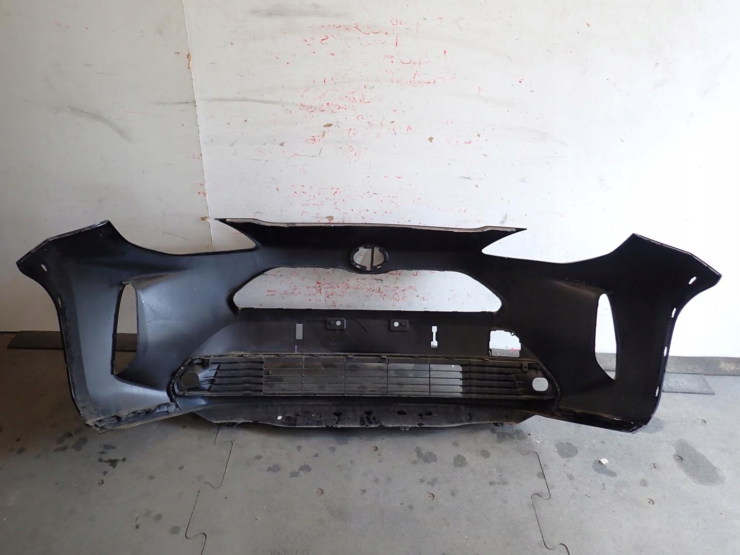bumper front front TOYOTA YARIS CROSS 2020- 52119-0DC20