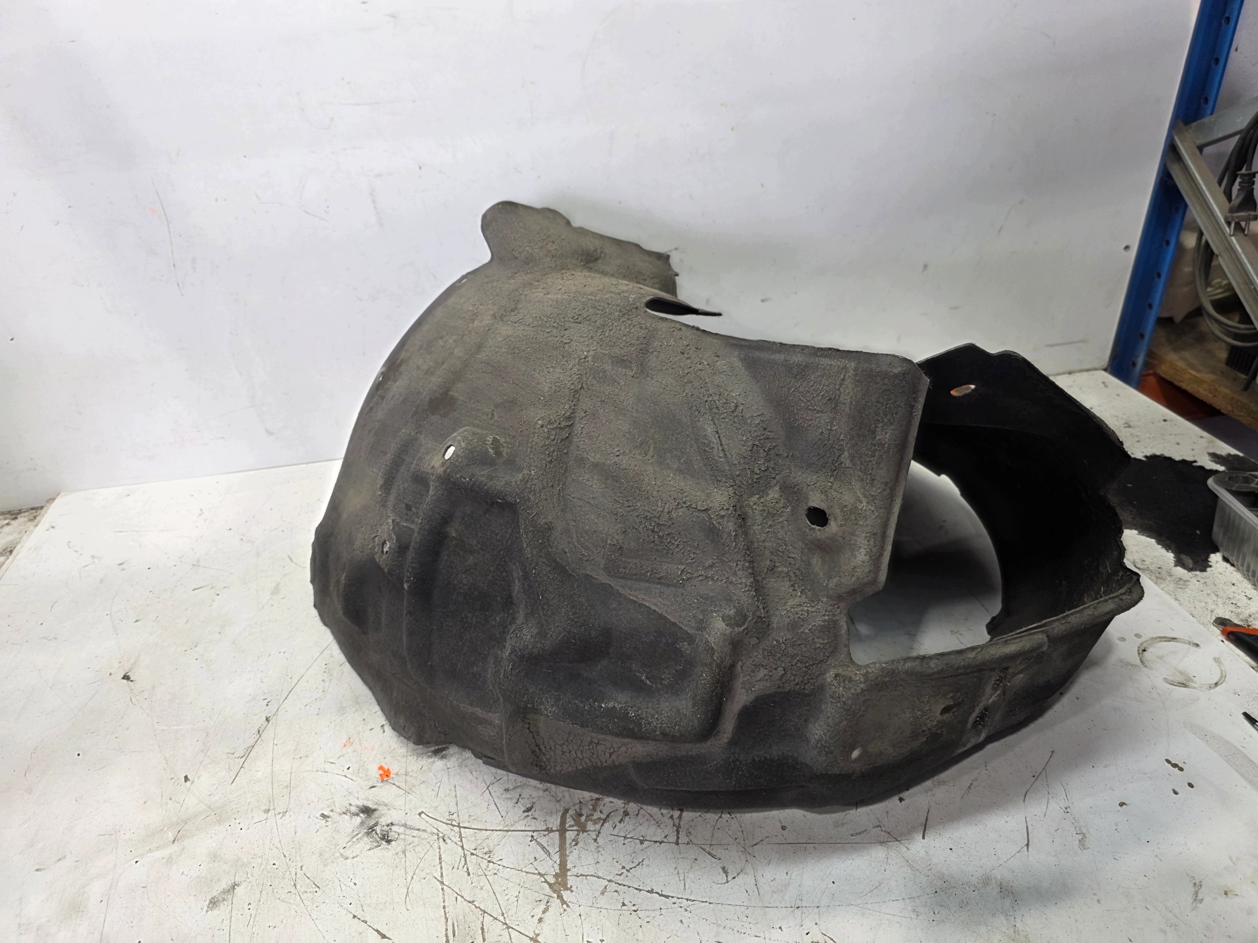 mudguard left front MATERIALOWE AUDI A4 B8 8K0821171G 1/26 OK