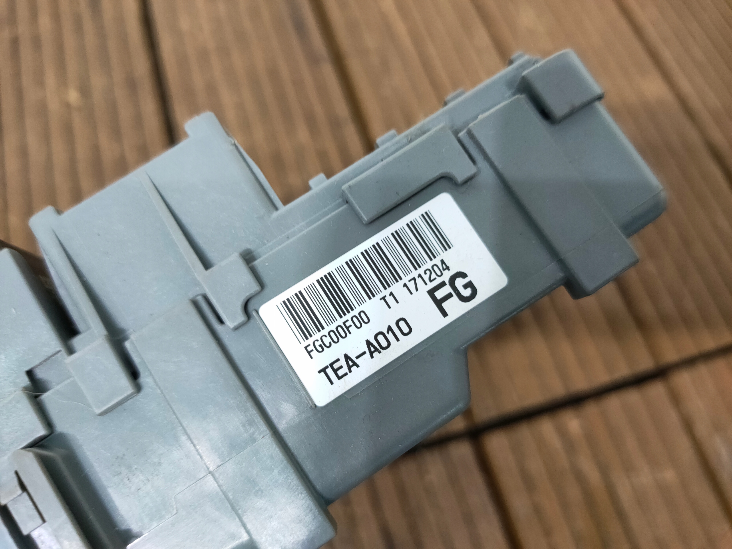 HONDA CIVIC X 17-21 compartment BEZPIECZNIOW module 171204-TEA-A010 OE