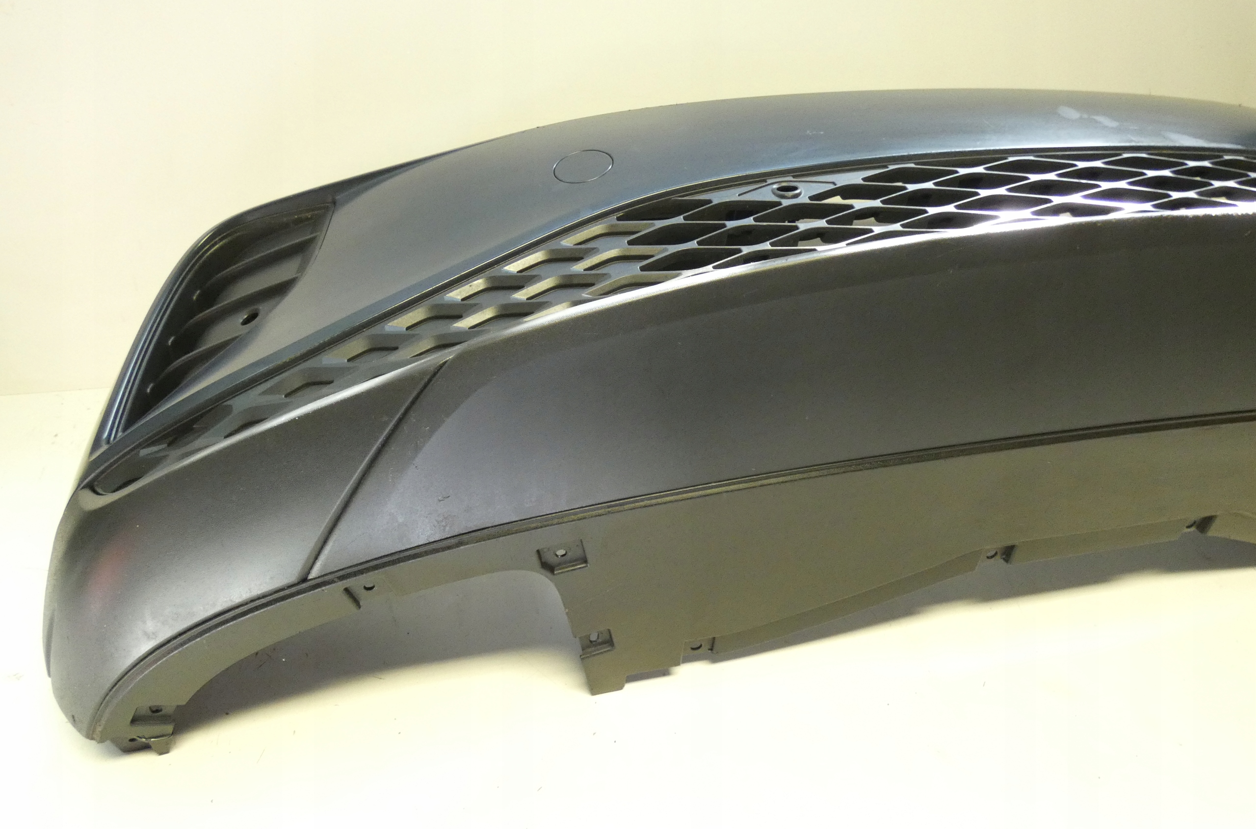 VW ID.4 ID4 11A807221 2020- below 4 PDC bumper front front