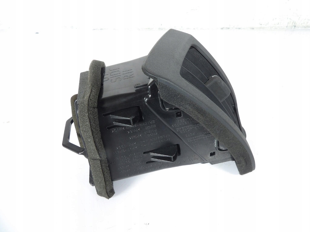 INFINITI G37 grid air conditioning devices right 68760 JK00B